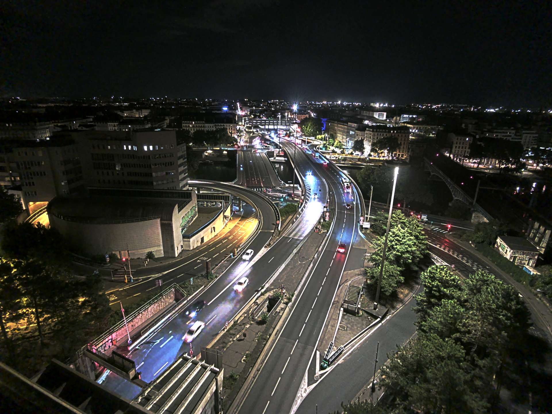 Caméra autoroute à Lyon Perrache à l'entrée Sud du Tunnel sous Fourvière, en direction de Marseille