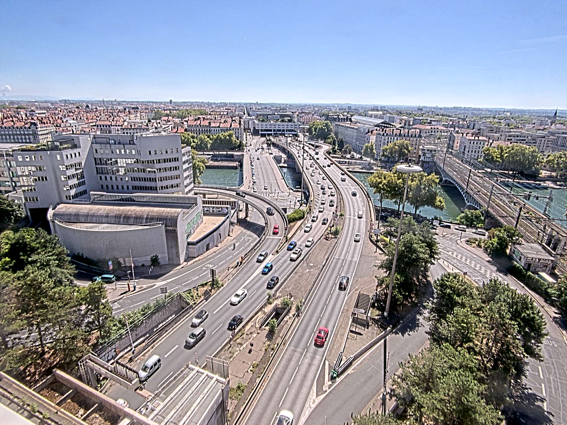 Caméra autoroute à Lyon Perrache à l'entrée Sud du Tunnel sous Fourvière, en direction de Marseille