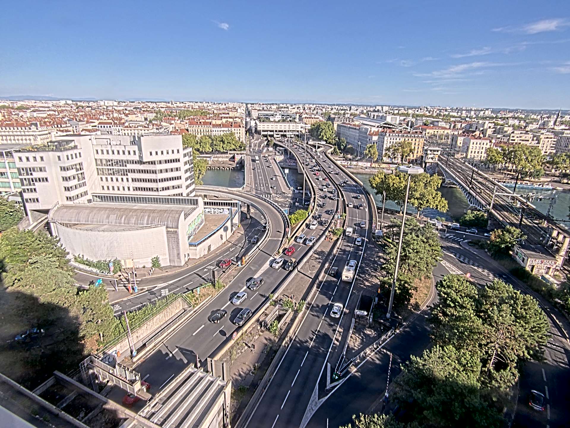 Caméra autoroute à Lyon Perrache à l'entrée Sud du Tunnel sous Fourvière, en direction de Marseille