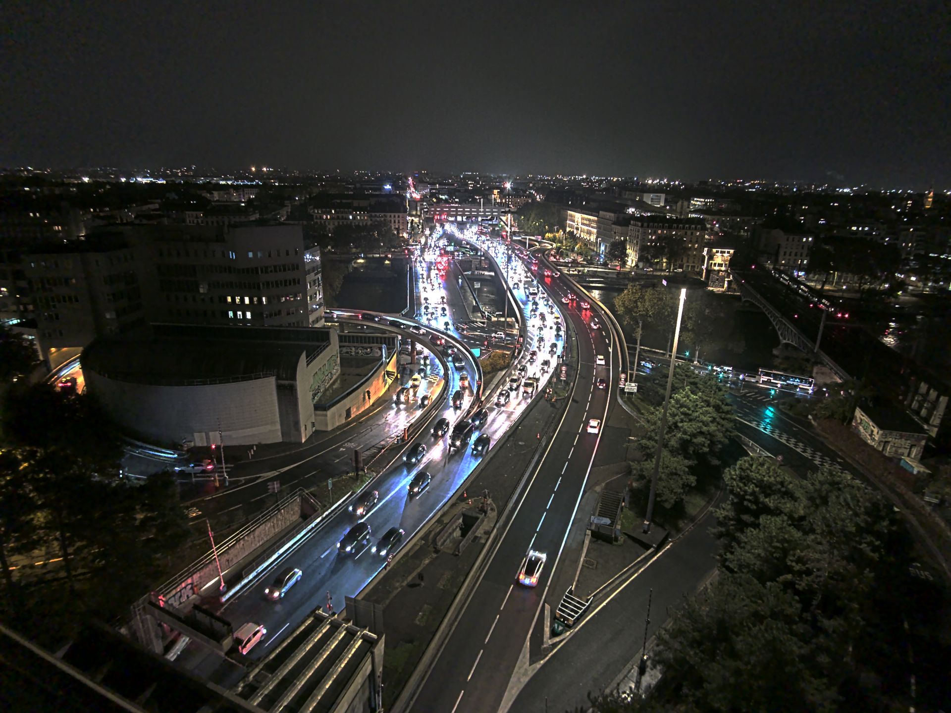 Caméra autoroute à Lyon Perrache à l'entrée Sud du Tunnel sous Fourvière, en direction de Marseille