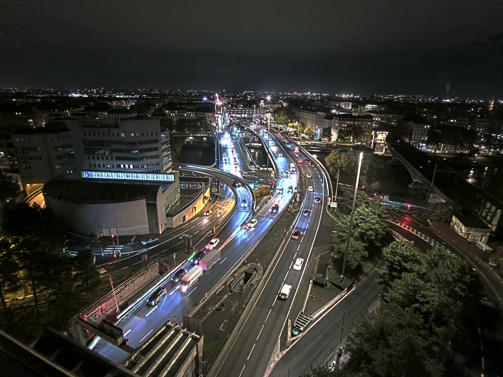 Caméra autoroute à Lyon Perrache à l'entrée Sud du Tunnel sous Fourvière, en direction de Marseille
