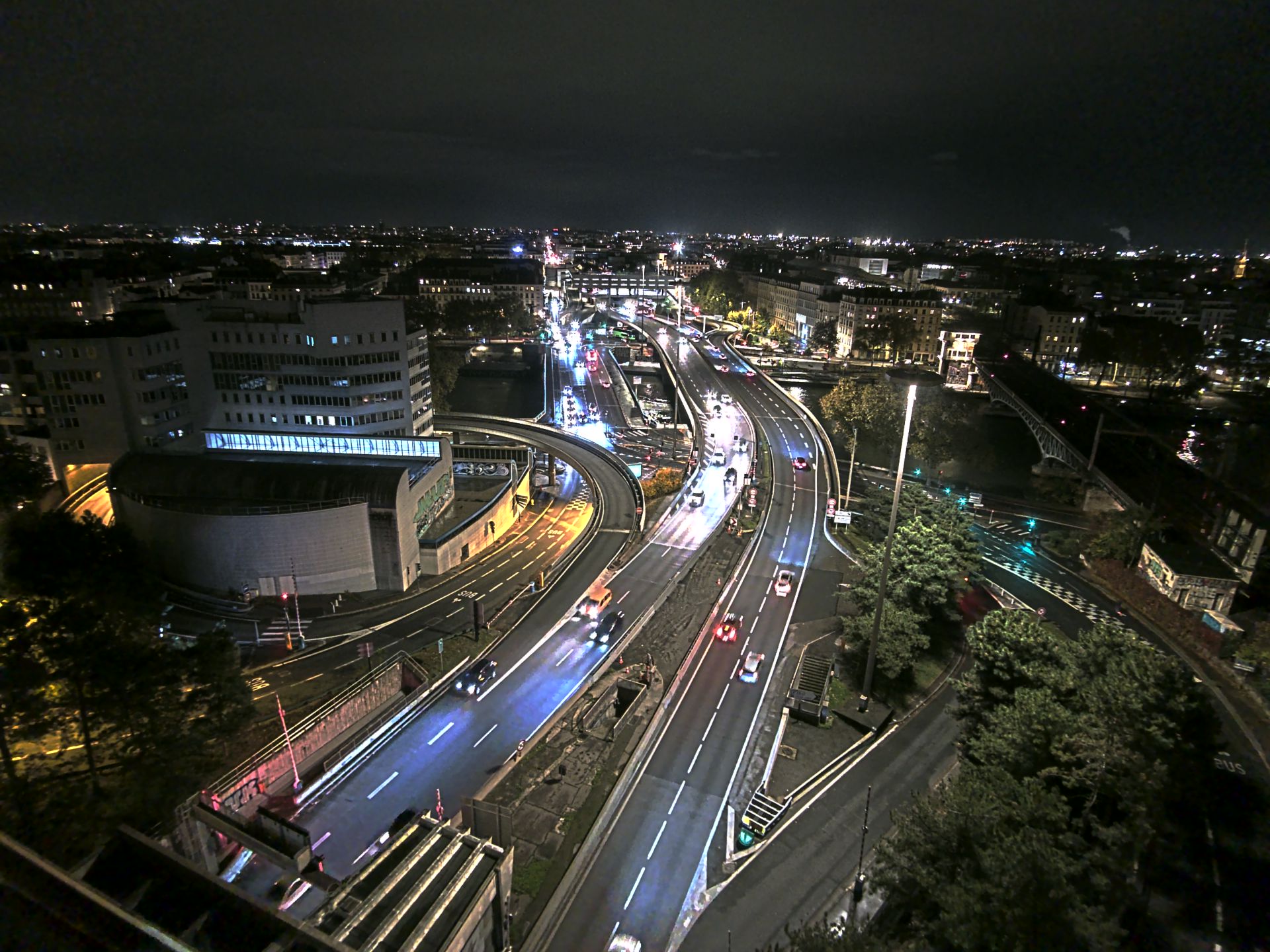 Caméra autoroute à Lyon Perrache à l'entrée Sud du Tunnel sous Fourvière, en direction de Marseille