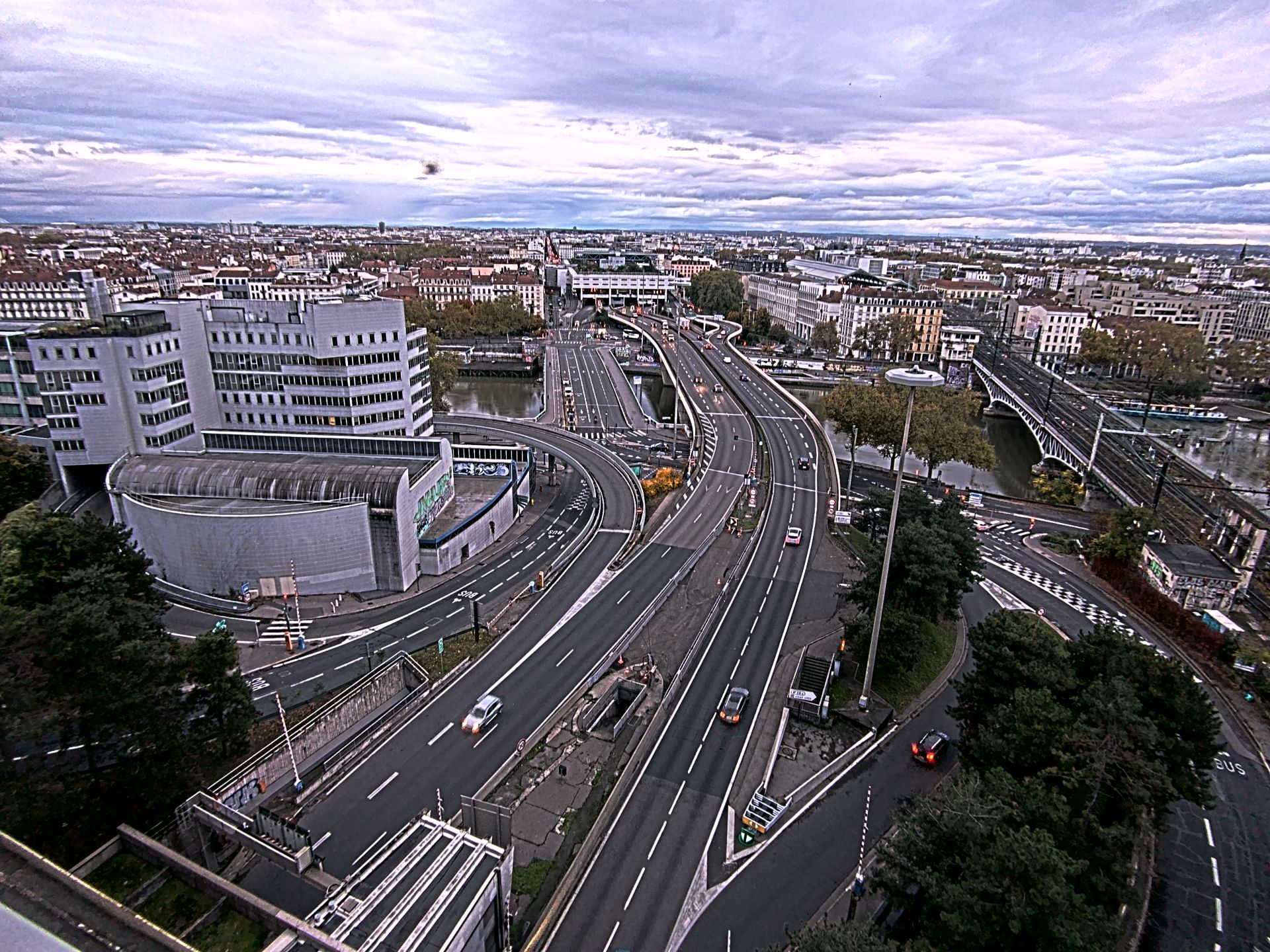 Caméra autoroute à Lyon Perrache à l'entrée Sud du Tunnel sous Fourvière, en direction de Marseille