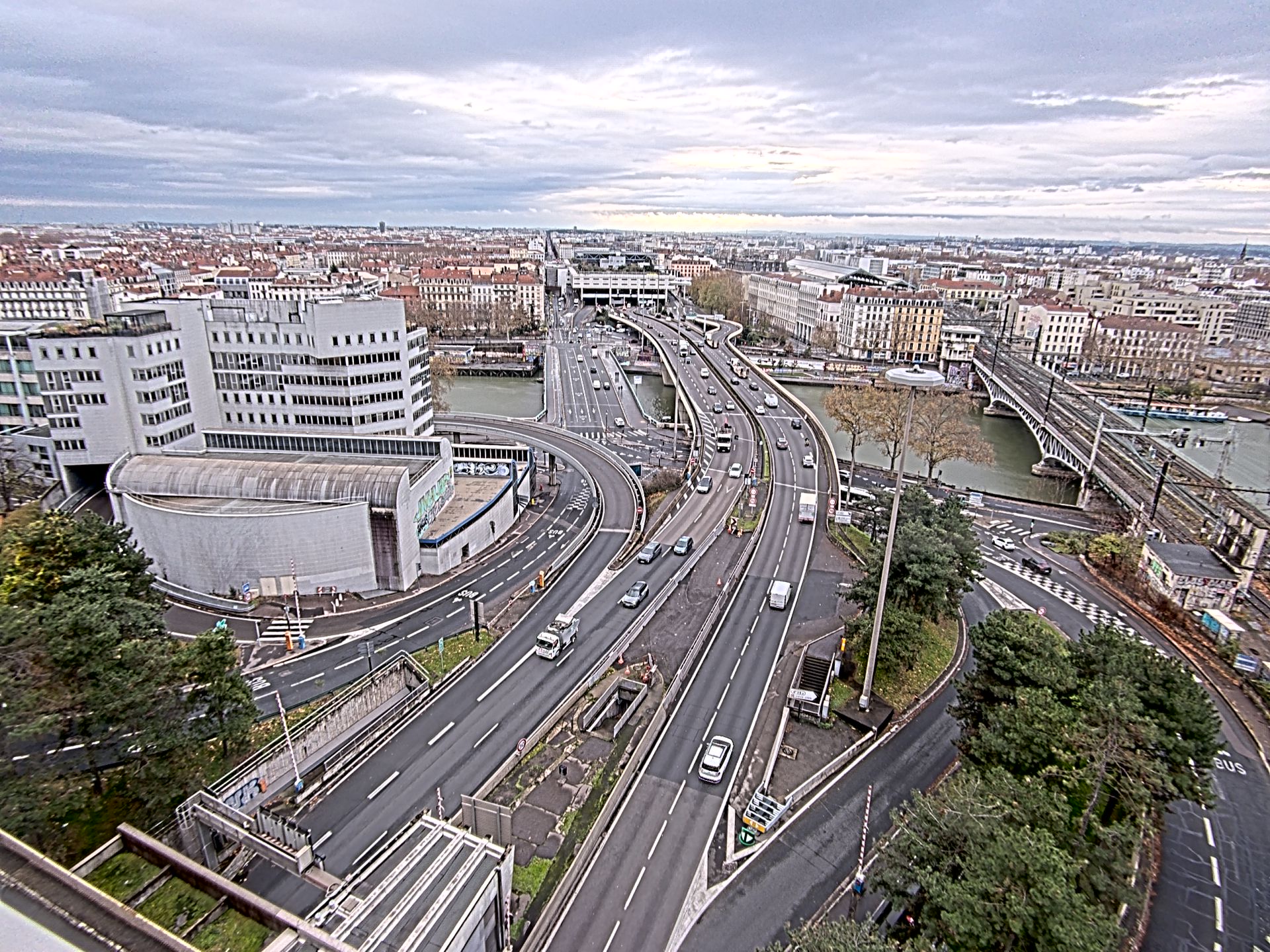 Caméra autoroute à Lyon Perrache à l'entrée Sud du Tunnel sous Fourvière, en direction de Marseille