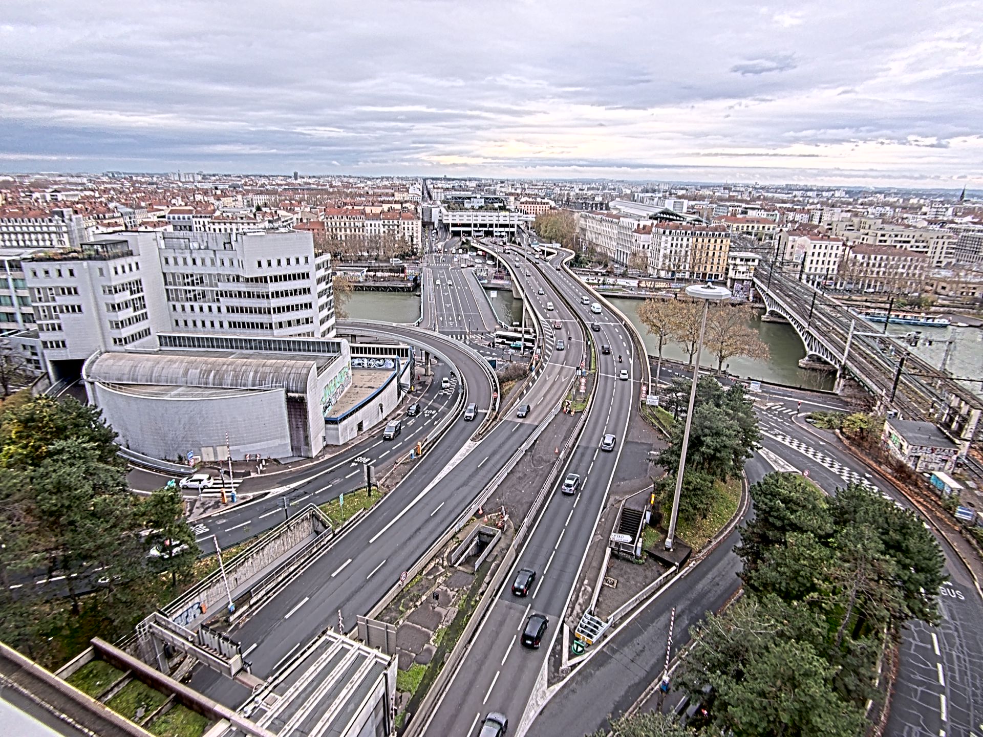 Caméra autoroute à Lyon Perrache à l'entrée Sud du Tunnel sous Fourvière, en direction de Marseille