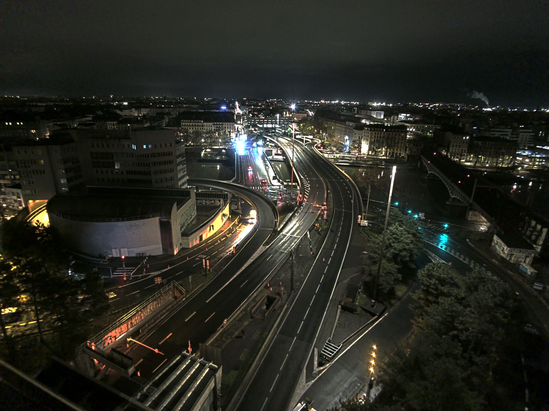 Caméra autoroute à Lyon Perrache à l'entrée Sud du Tunnel sous Fourvière, en direction de Marseille