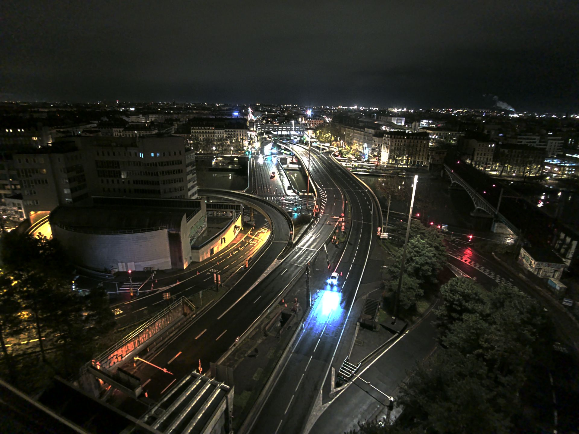 Caméra autoroute à Lyon Perrache à l'entrée Sud du Tunnel sous Fourvière, en direction de Marseille