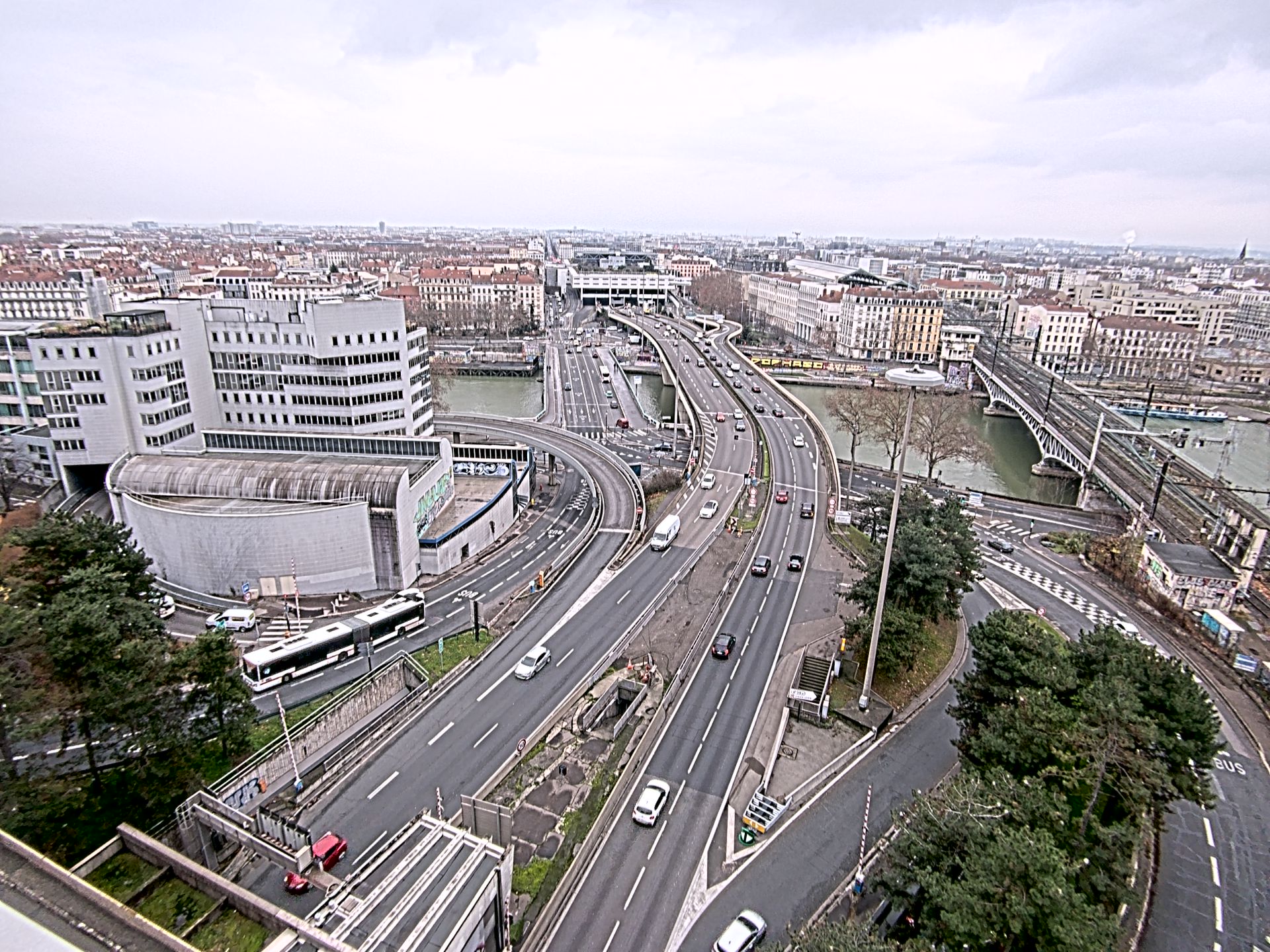 Caméra autoroute à Lyon Perrache à l'entrée Sud du Tunnel sous Fourvière, en direction de Marseille