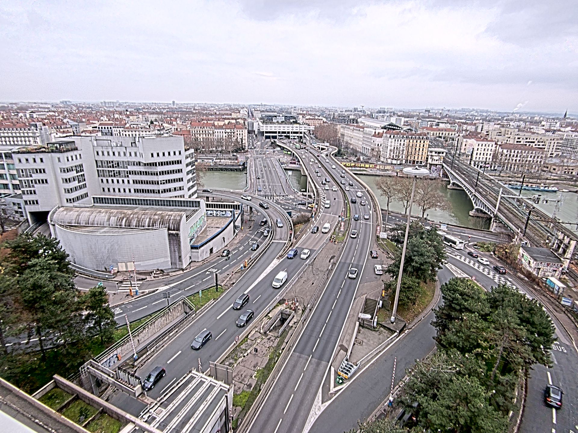 Caméra autoroute à Lyon Perrache à l'entrée Sud du Tunnel sous Fourvière, en direction de Marseille
