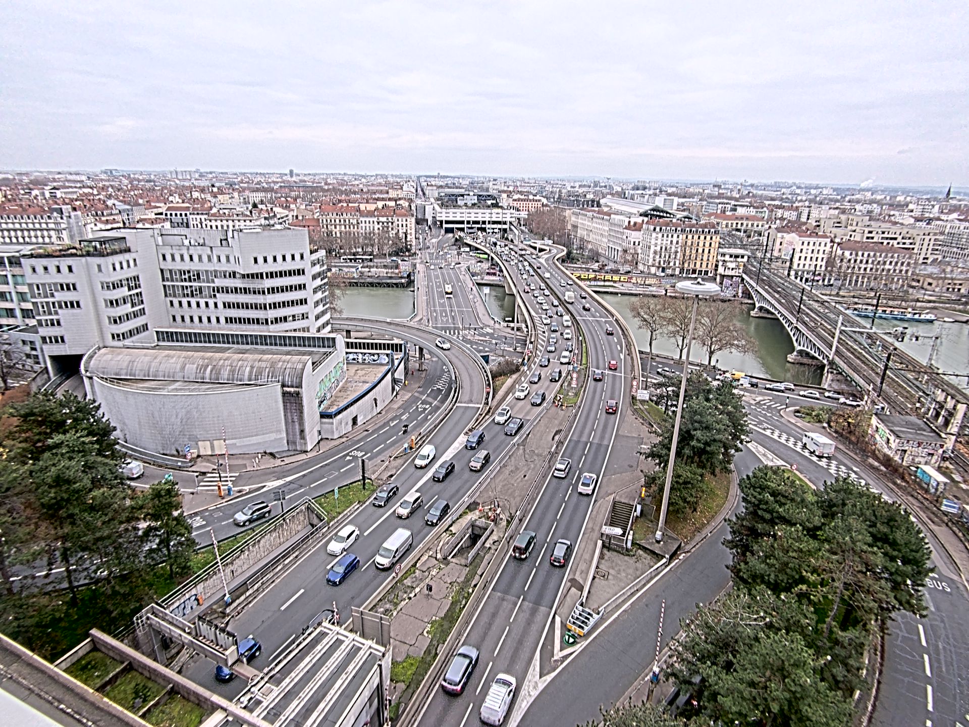 Caméra autoroute à Lyon Perrache à l'entrée Sud du Tunnel sous Fourvière, en direction de Marseille