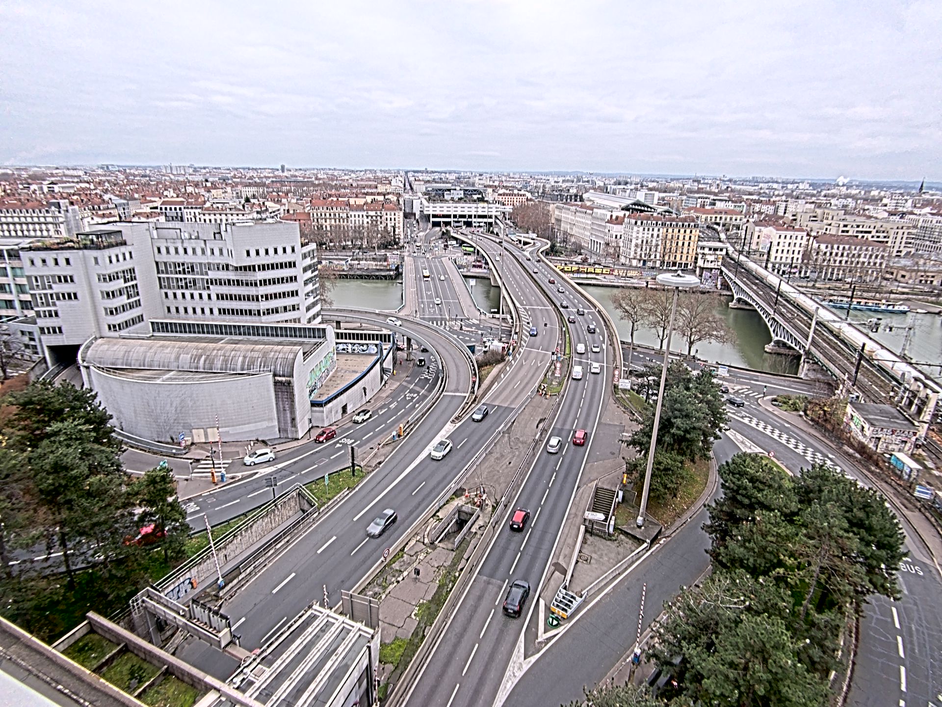 Caméra autoroute à Lyon Perrache à l'entrée Sud du Tunnel sous Fourvière, en direction de Marseille