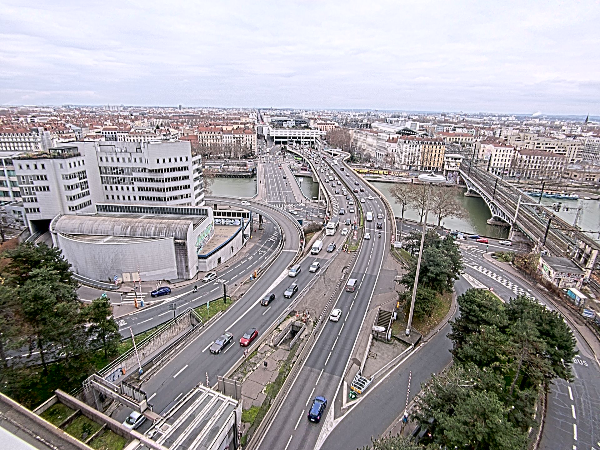 Caméra autoroute à Lyon Perrache à l'entrée Sud du Tunnel sous Fourvière, en direction de Marseille