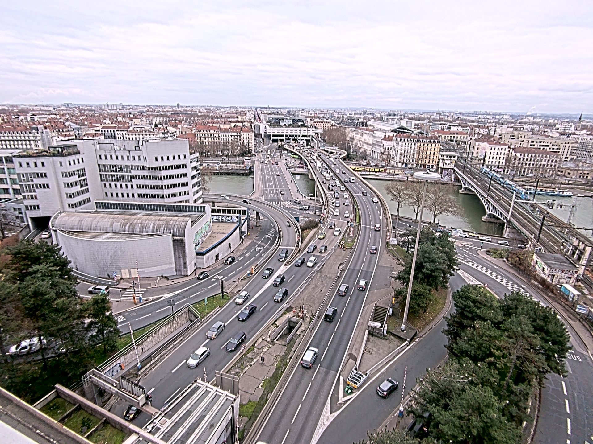 Caméra autoroute à Lyon Perrache à l'entrée Sud du Tunnel sous Fourvière, en direction de Marseille