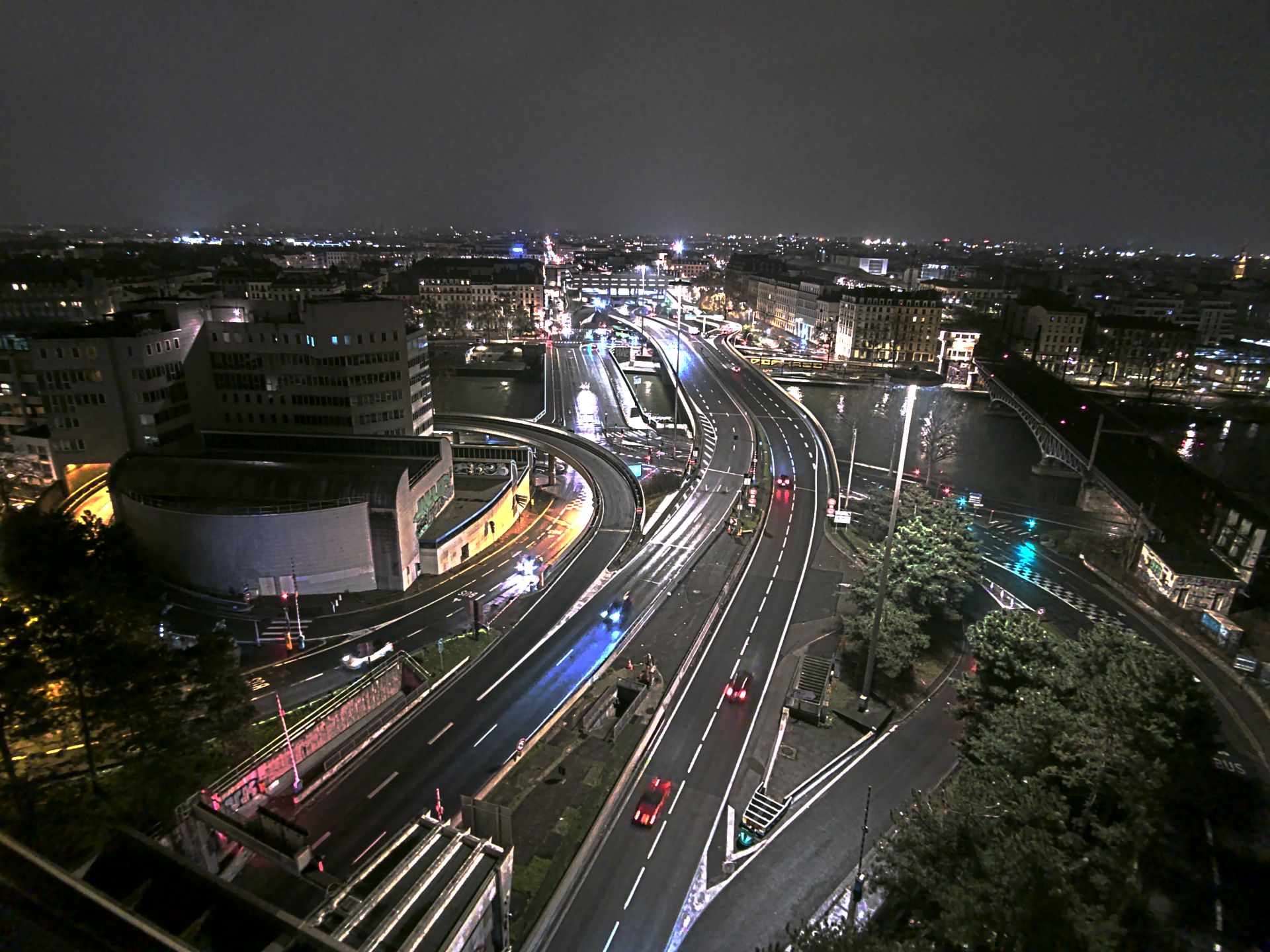 Caméra autoroute à Lyon Perrache à l'entrée Sud du Tunnel sous Fourvière, en direction de Marseille