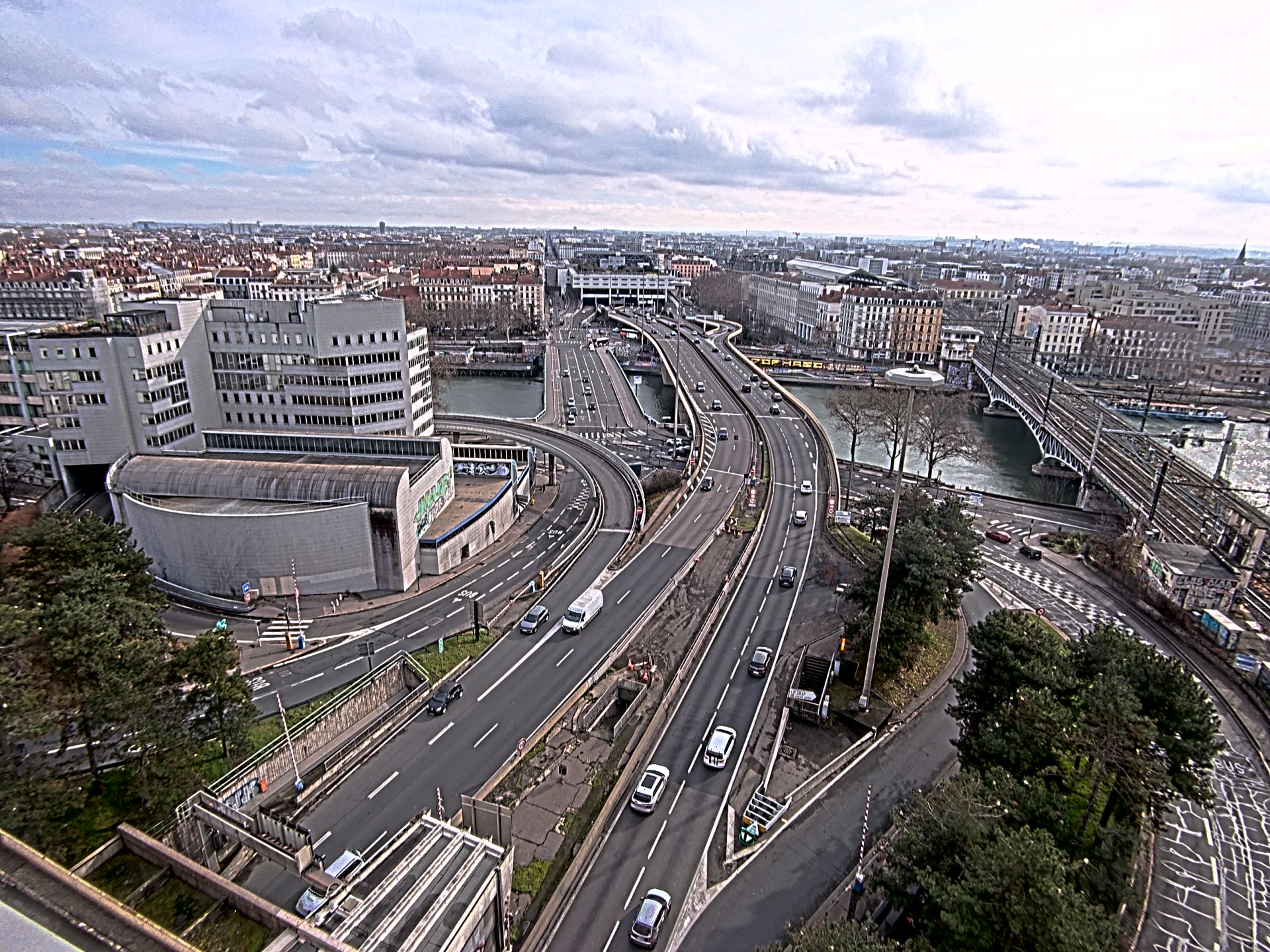 Caméra autoroute à Lyon Perrache à l'entrée Sud du Tunnel sous Fourvière, en direction de Marseille