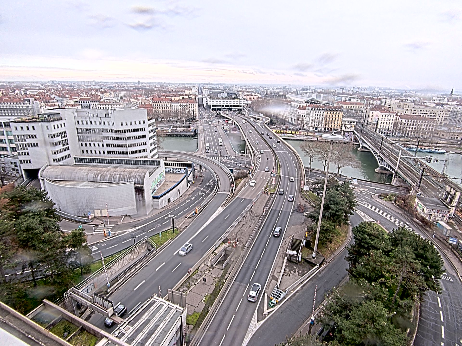 Caméra autoroute à Lyon Perrache à l'entrée Sud du Tunnel sous Fourvière, en direction de Marseille