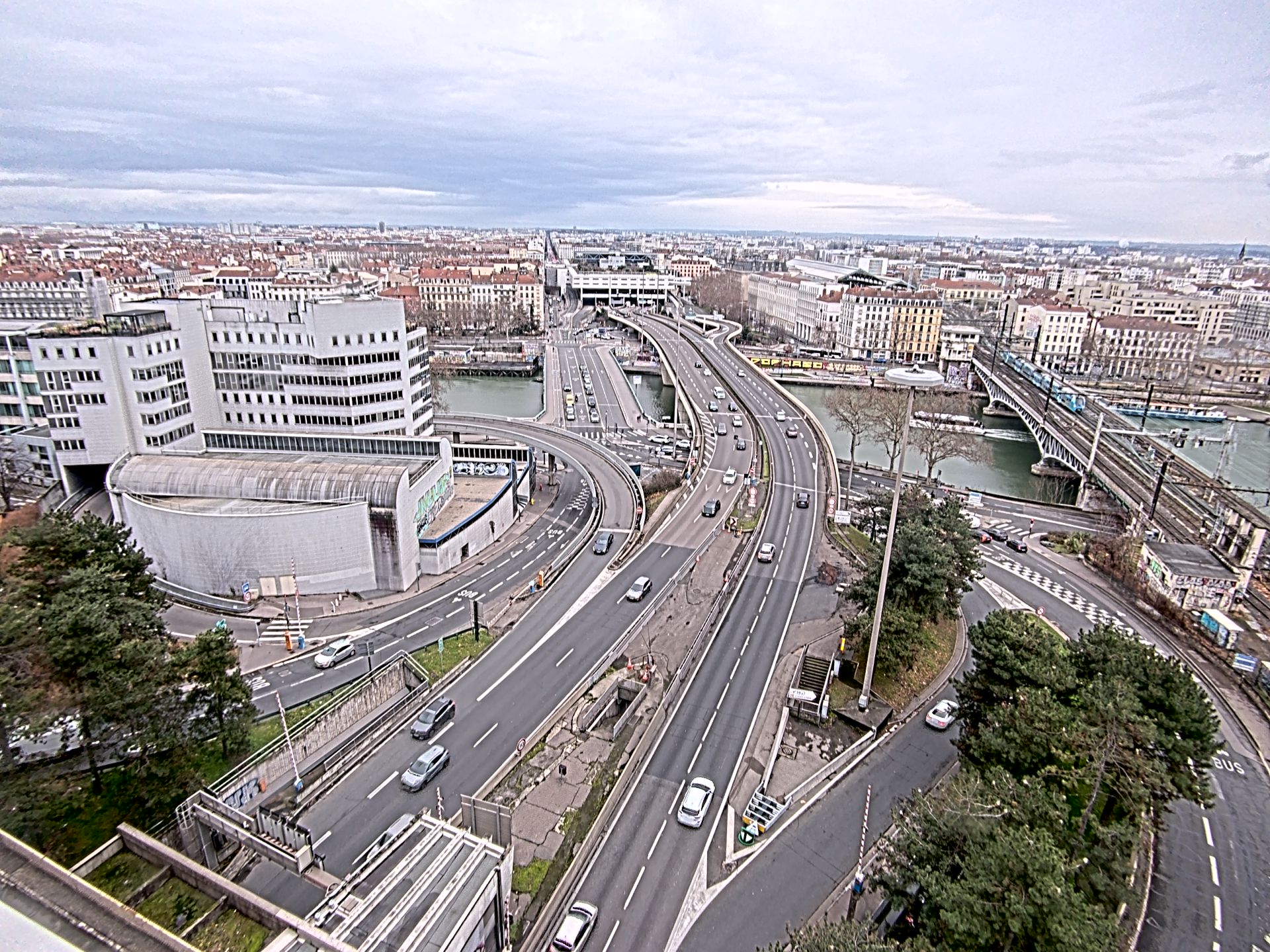 Caméra autoroute à Lyon Perrache à l'entrée Sud du Tunnel sous Fourvière, en direction de Marseille