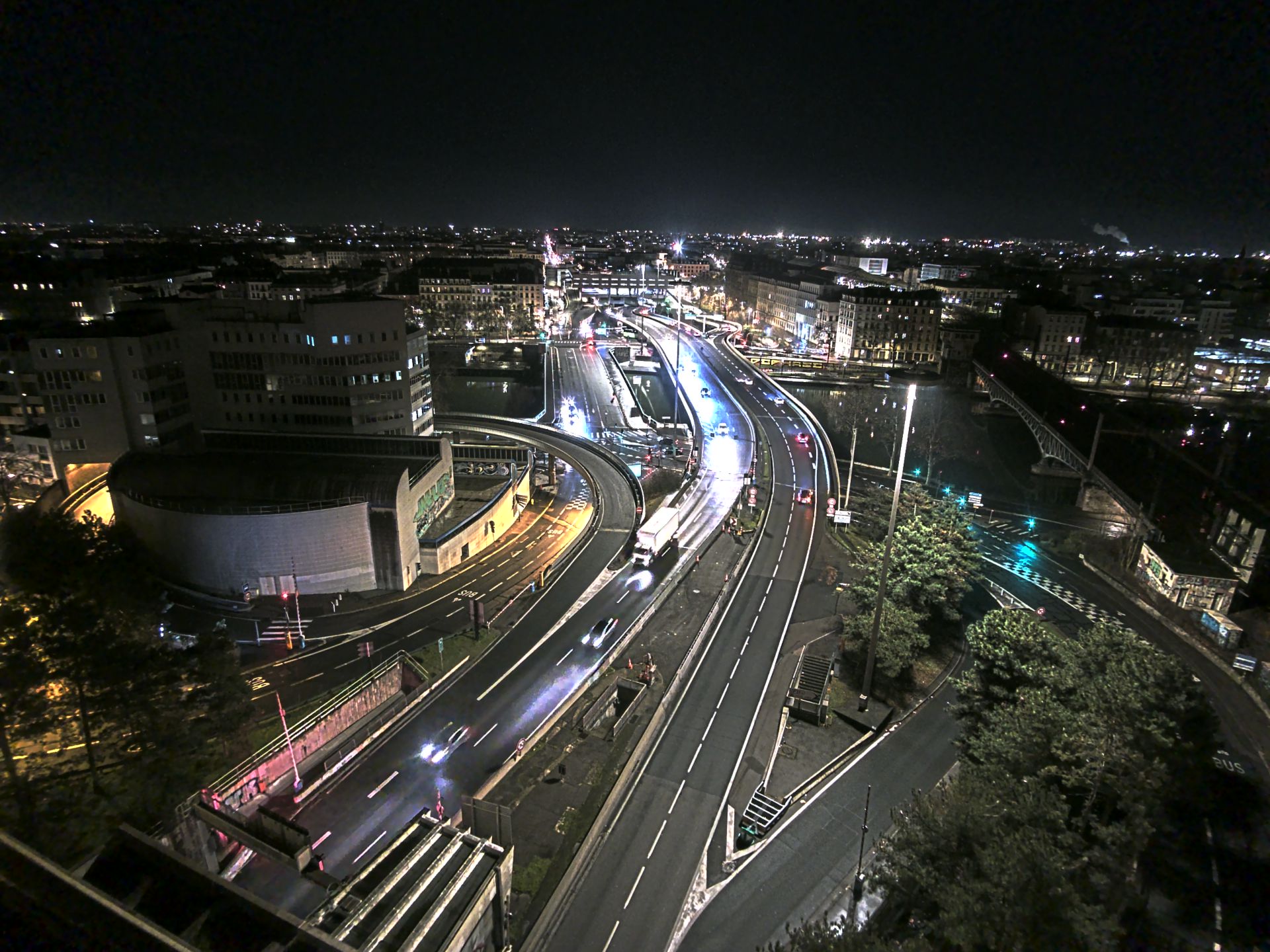Caméra autoroute à Lyon Perrache à l'entrée Sud du Tunnel sous Fourvière, en direction de Marseille