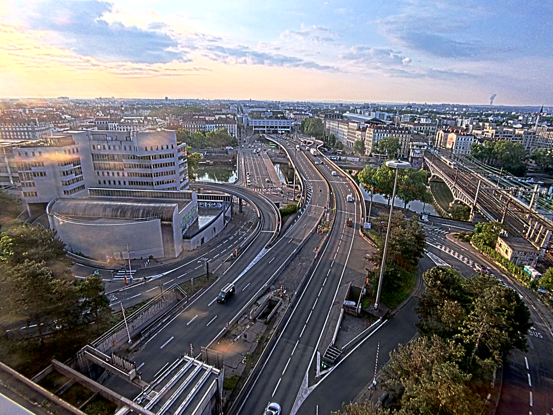 Caméra autoroute à Lyon Perrache à l'entrée Sud du Tunnel sous Fourvière, en direction de Marseille