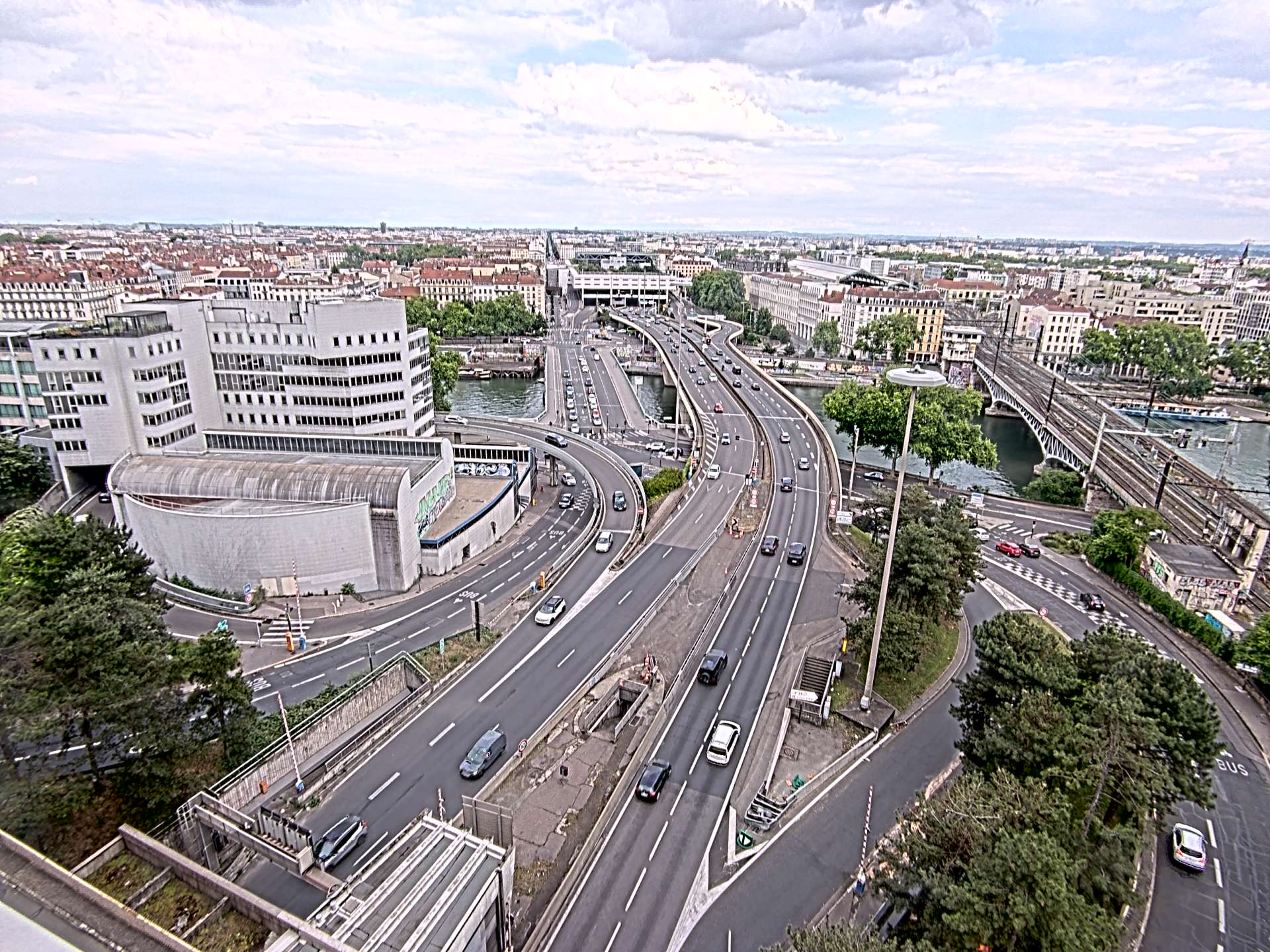 Caméra autoroute à Lyon Perrache à l'entrée Sud du Tunnel sous Fourvière, en direction de Marseille