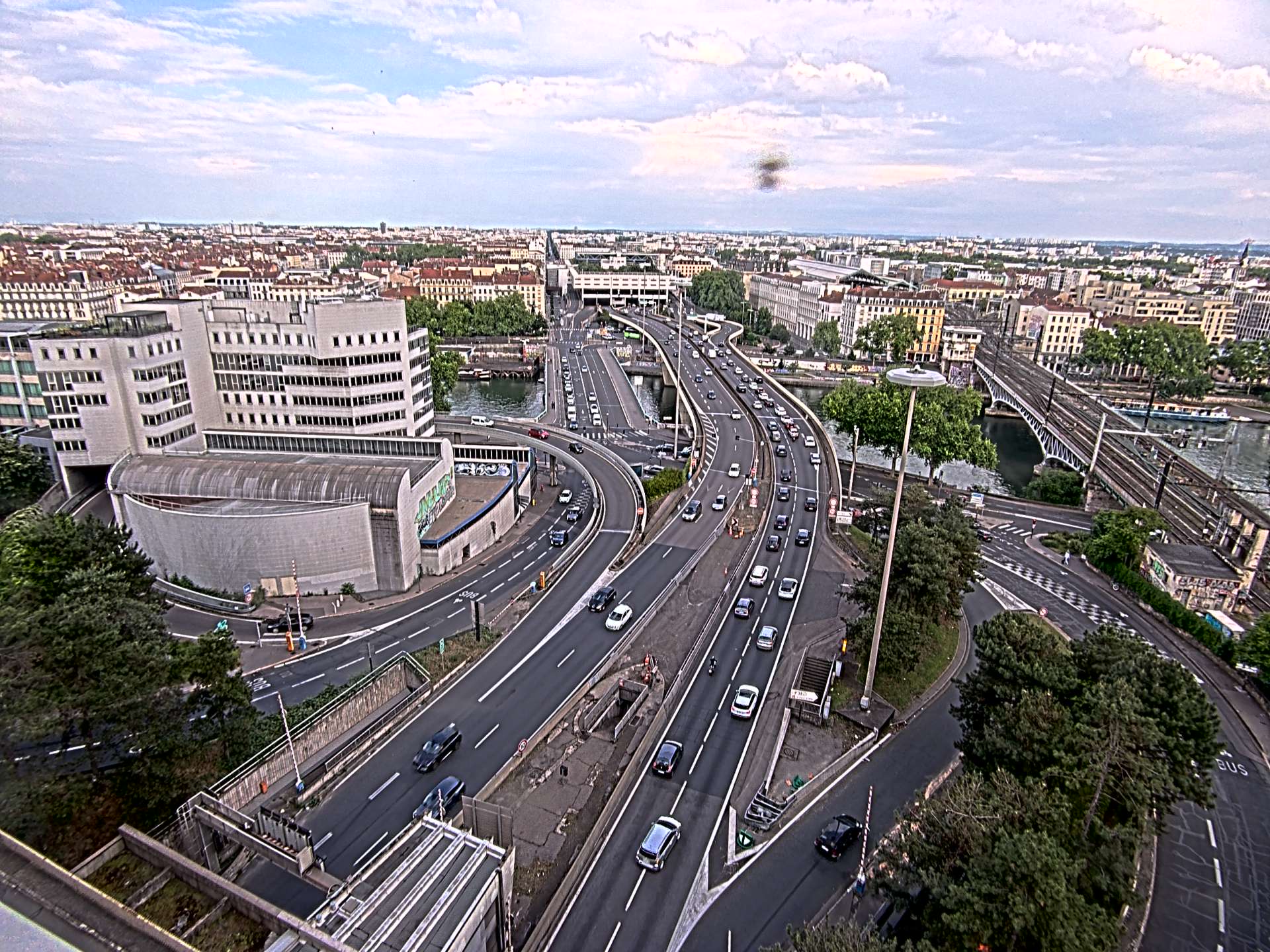 Caméra autoroute à Lyon Perrache à l'entrée Sud du Tunnel sous Fourvière, en direction de Marseille