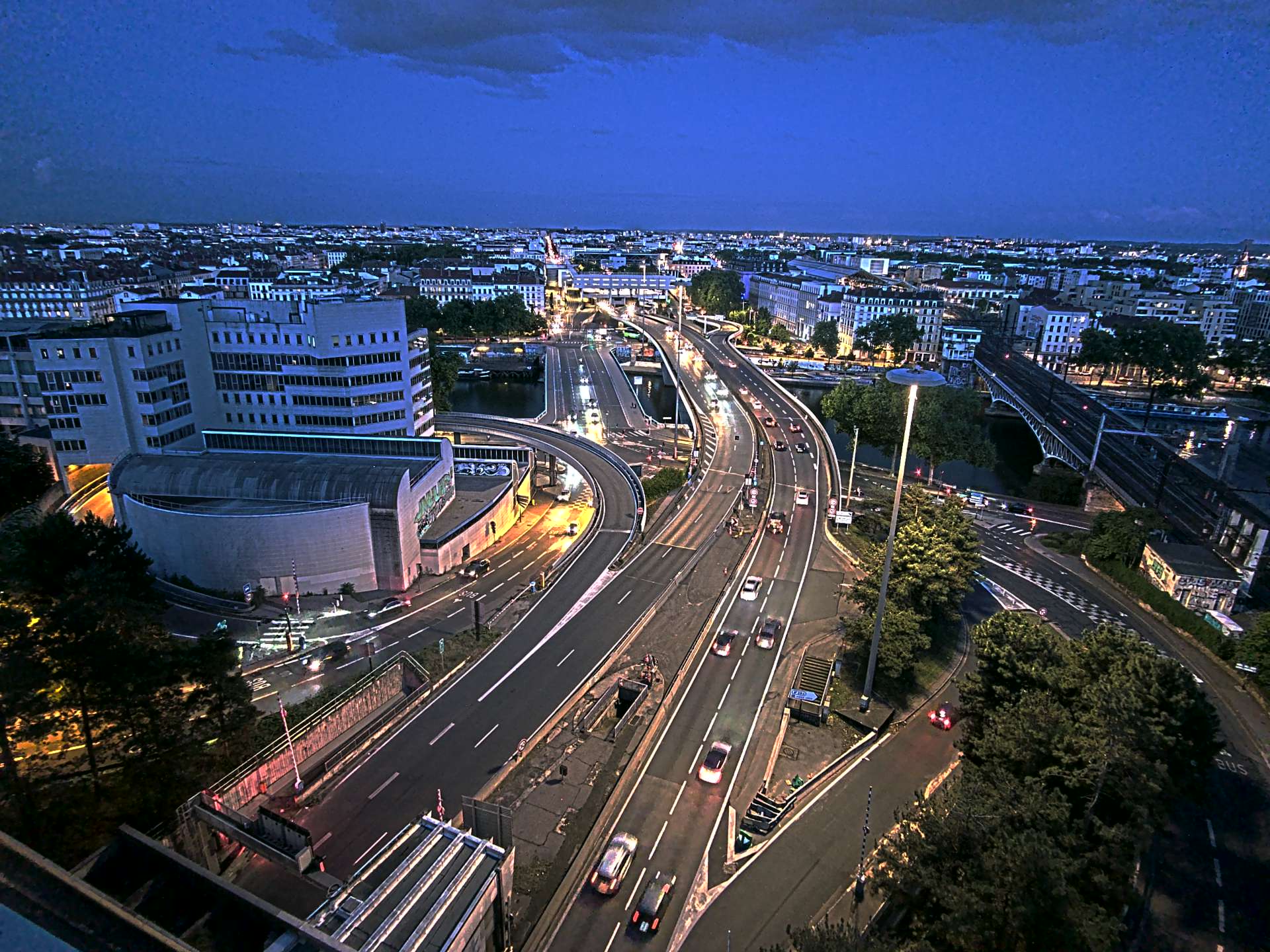 Caméra autoroute à Lyon Perrache à l'entrée Sud du Tunnel sous Fourvière, en direction de Marseille