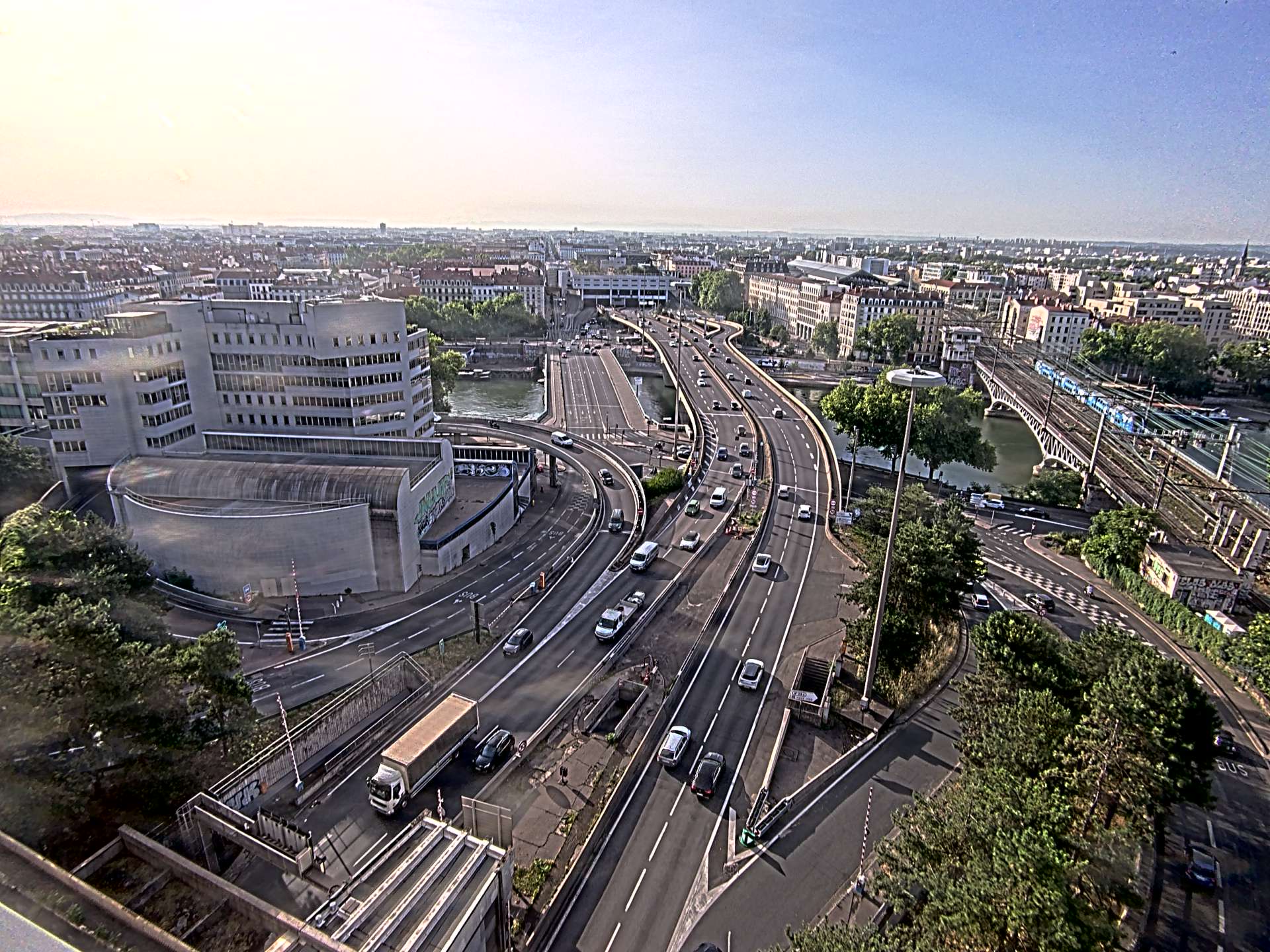 Caméra autoroute à Lyon Perrache à l'entrée Sud du Tunnel sous Fourvière, en direction de Marseille