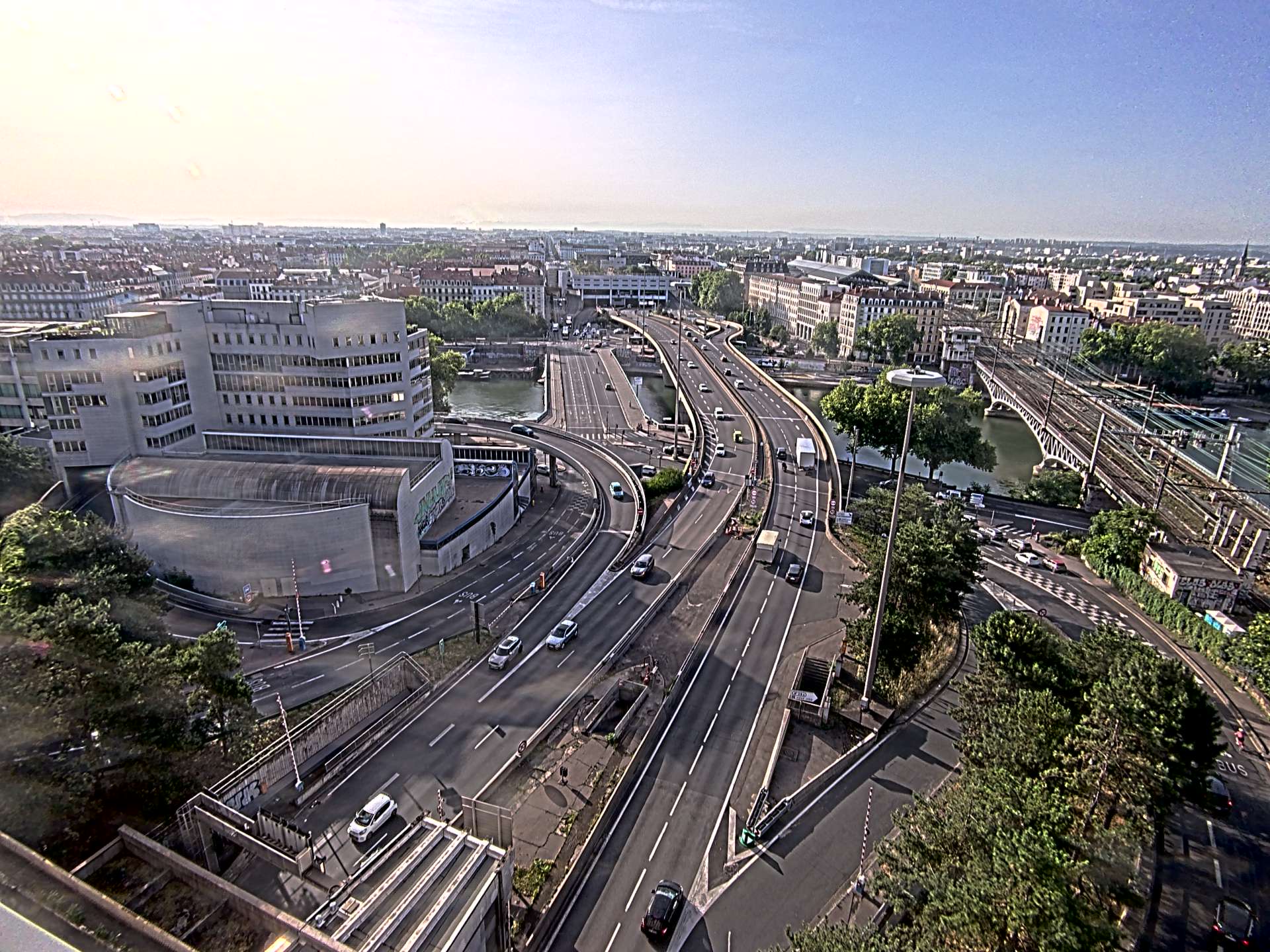 Caméra autoroute à Lyon Perrache à l'entrée Sud du Tunnel sous Fourvière, en direction de Marseille