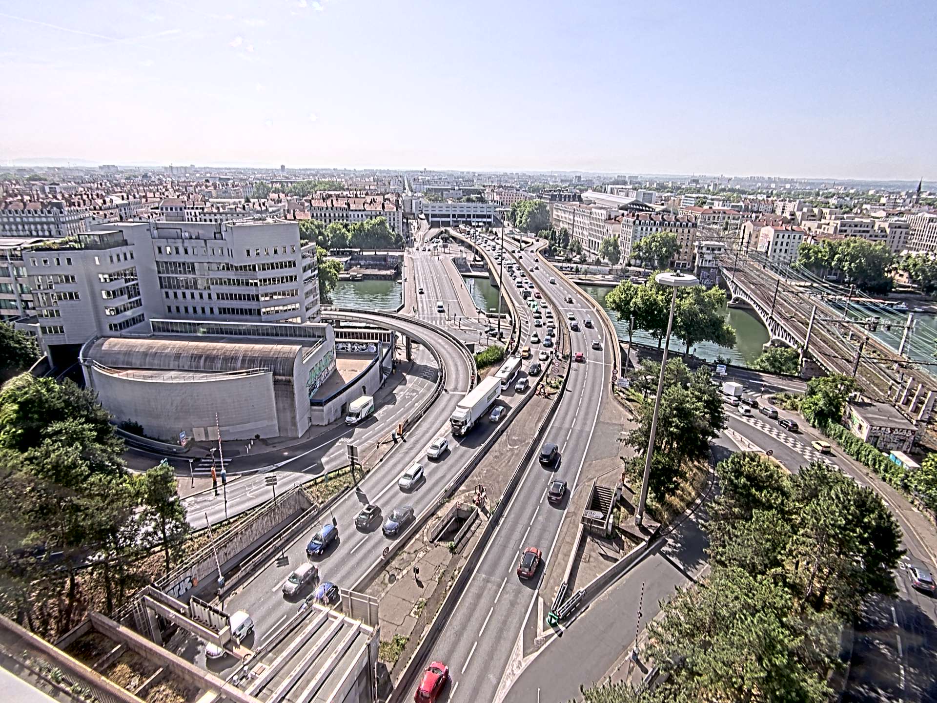 Caméra autoroute à Lyon Perrache à l'entrée Sud du Tunnel sous Fourvière, en direction de Marseille