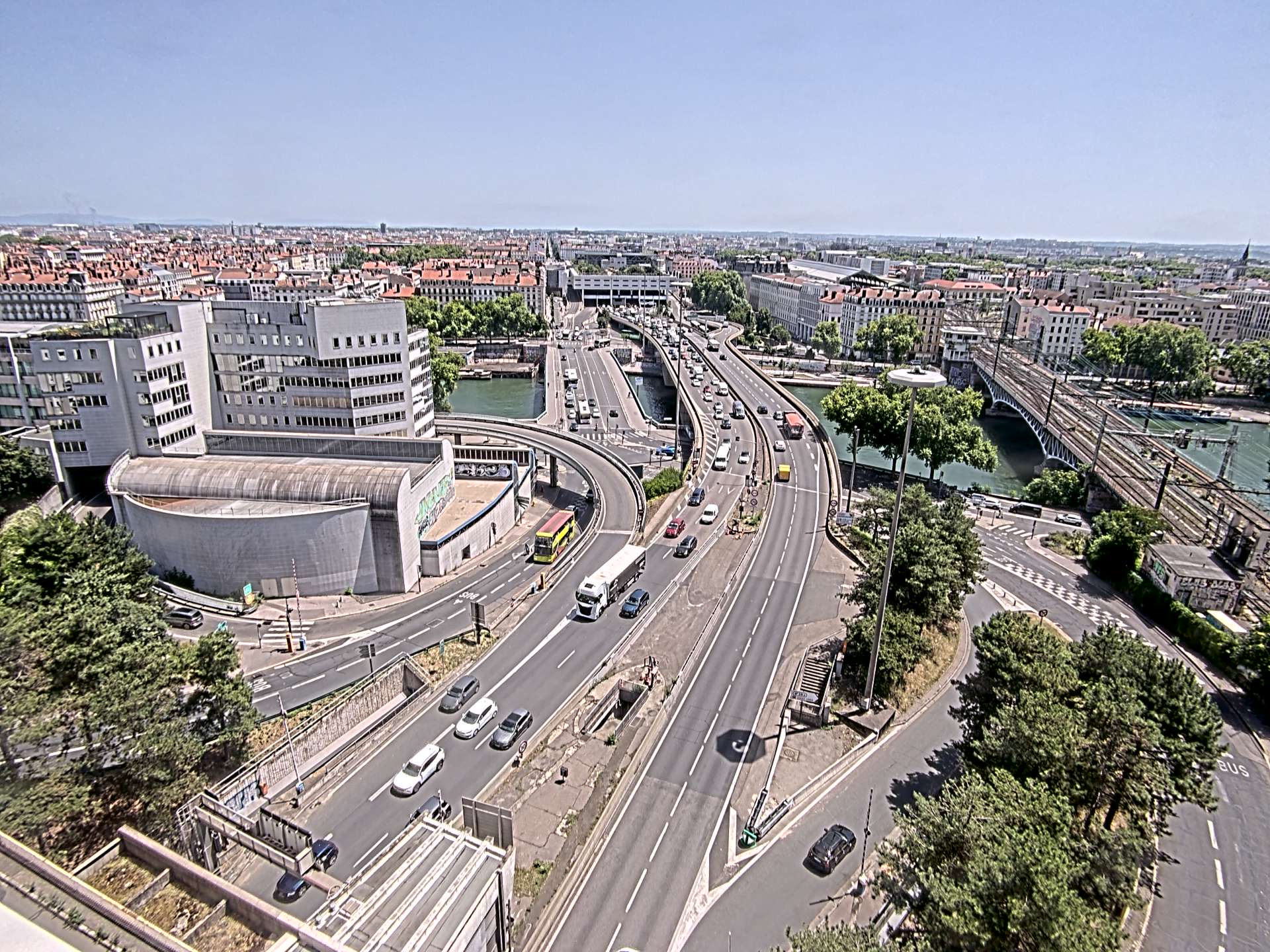 Caméra autoroute à Lyon Perrache à l'entrée Sud du Tunnel sous Fourvière, en direction de Marseille