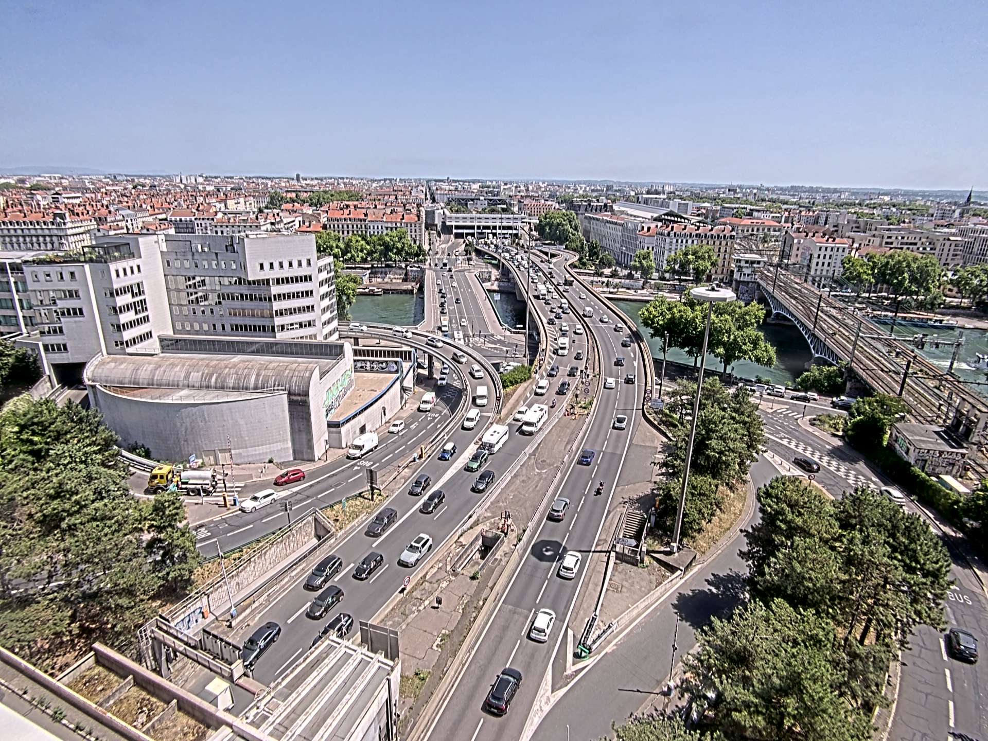 Caméra autoroute à Lyon Perrache à l'entrée Sud du Tunnel sous Fourvière, en direction de Marseille