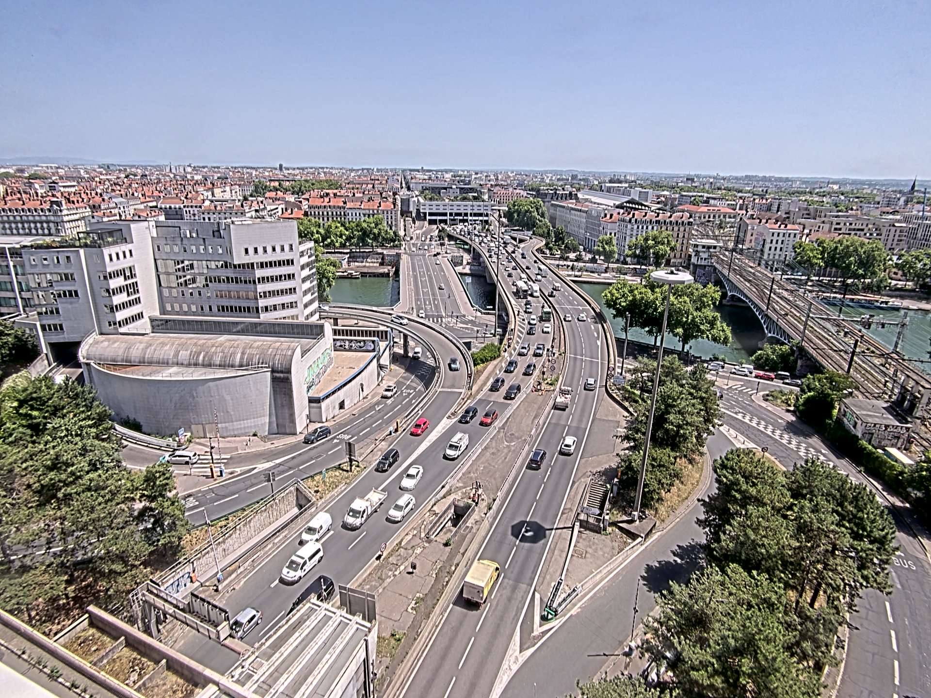Caméra autoroute à Lyon Perrache à l'entrée Sud du Tunnel sous Fourvière, en direction de Marseille