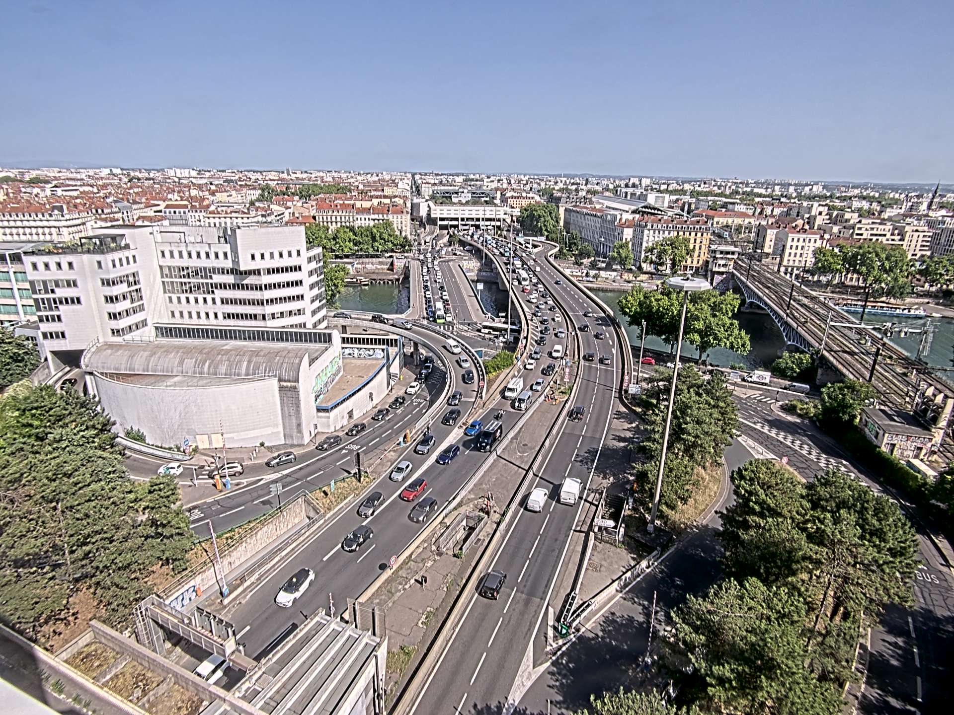 Caméra autoroute à Lyon Perrache à l'entrée Sud du Tunnel sous Fourvière, en direction de Marseille
