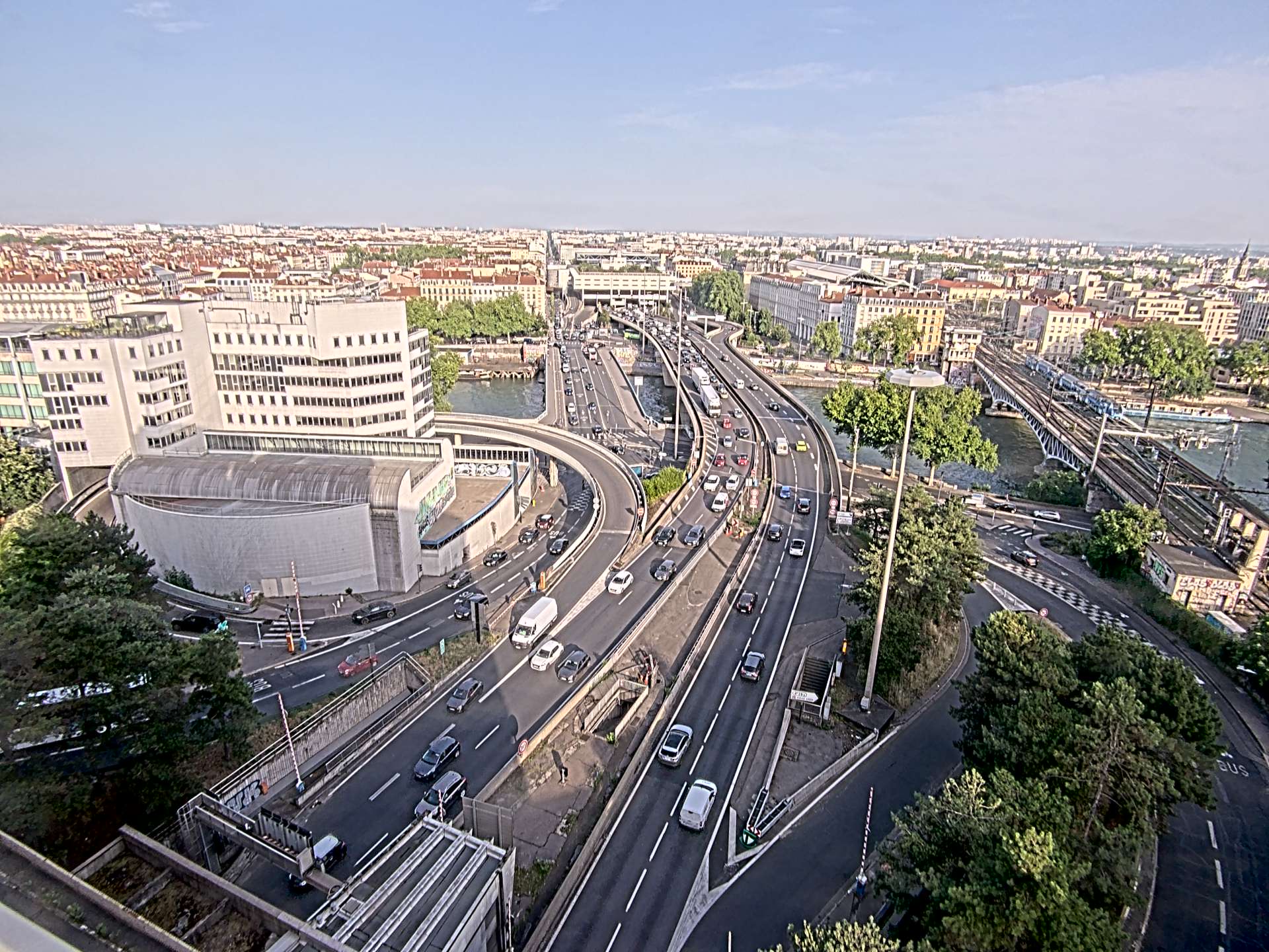 Caméra autoroute à Lyon Perrache à l'entrée Sud du Tunnel sous Fourvière, en direction de Marseille