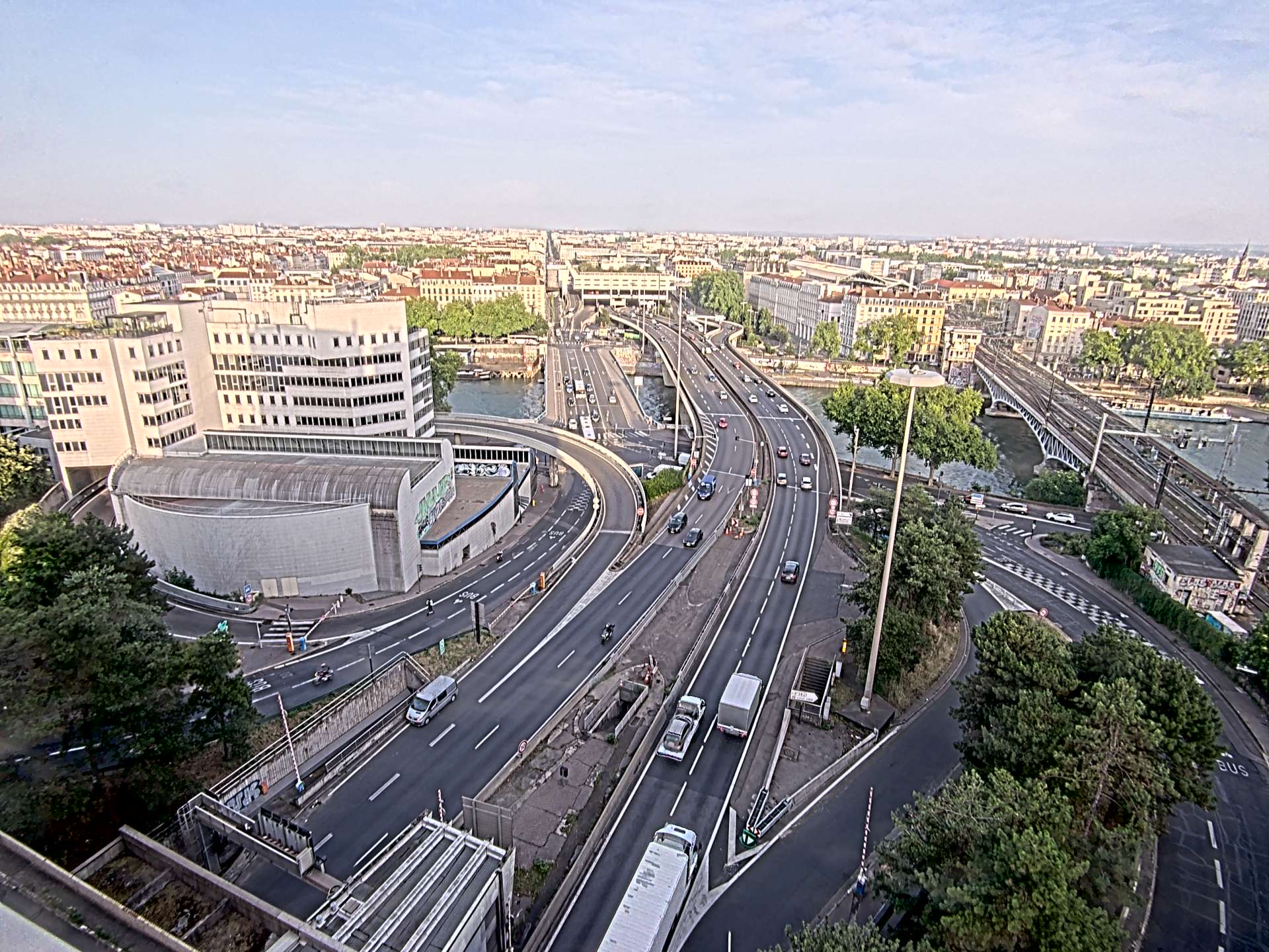 Caméra autoroute à Lyon Perrache à l'entrée Sud du Tunnel sous Fourvière, en direction de Marseille
