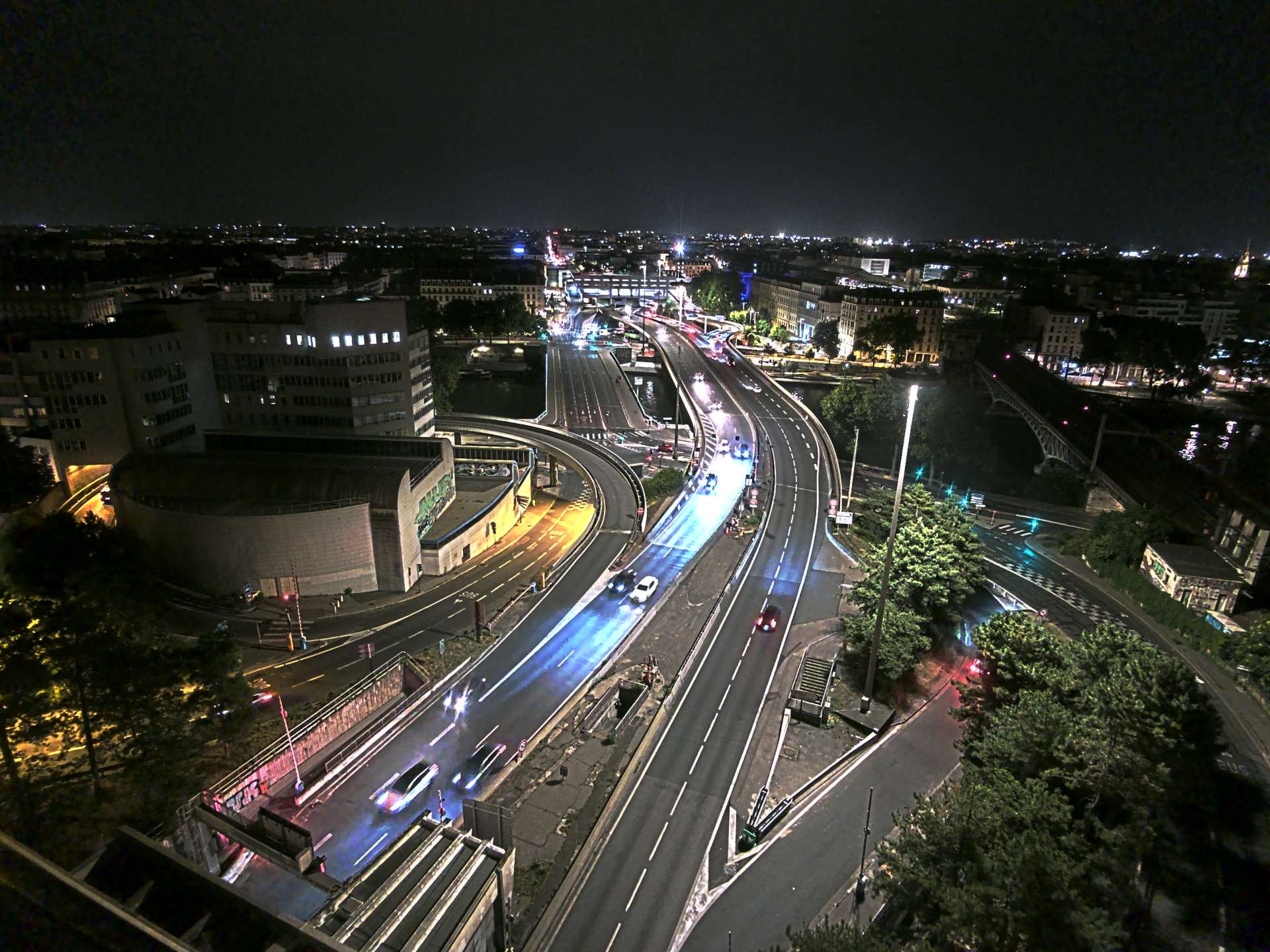 Caméra autoroute à Lyon Perrache à l'entrée Sud du Tunnel sous Fourvière, en direction de Marseille