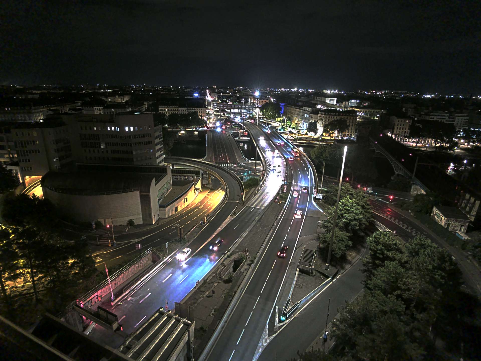 Caméra autoroute à Lyon Perrache à l'entrée Sud du Tunnel sous Fourvière, en direction de Marseille
