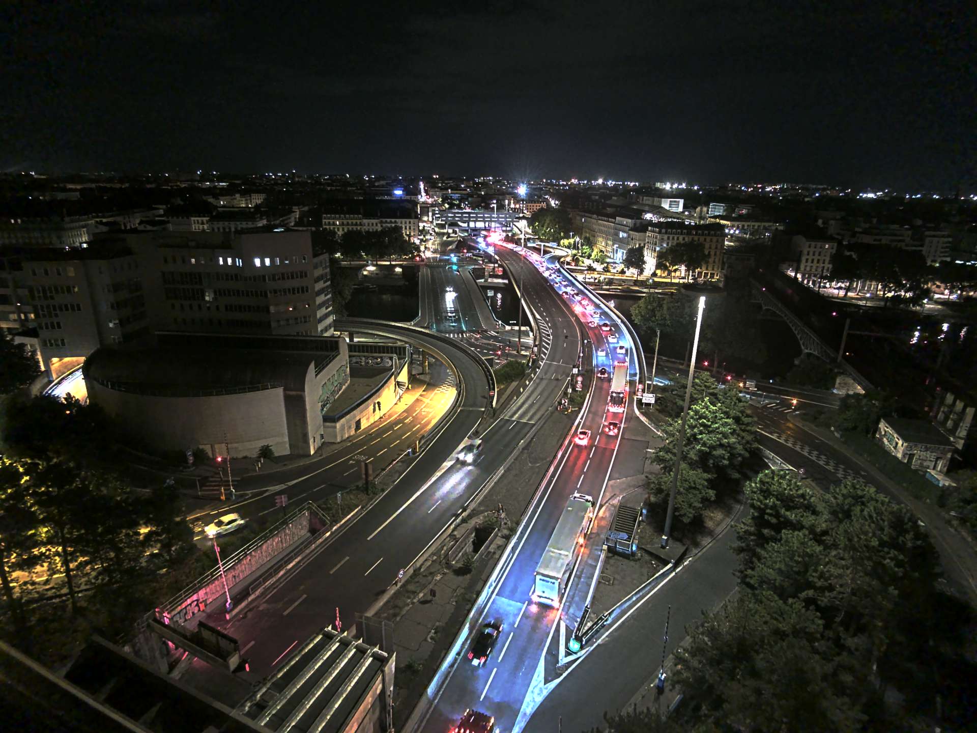 Caméra autoroute à Lyon Perrache à l'entrée Sud du Tunnel sous Fourvière, en direction de Marseille