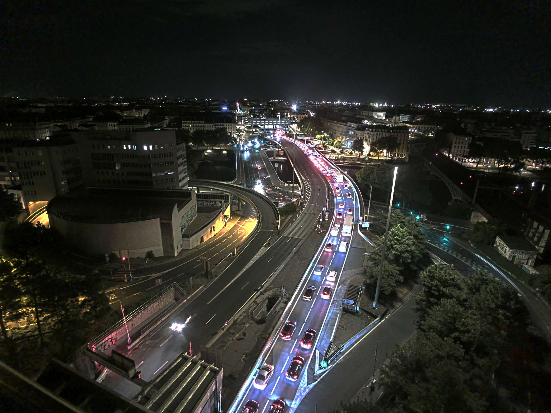 Caméra autoroute à Lyon Perrache à l'entrée Sud du Tunnel sous Fourvière, en direction de Marseille