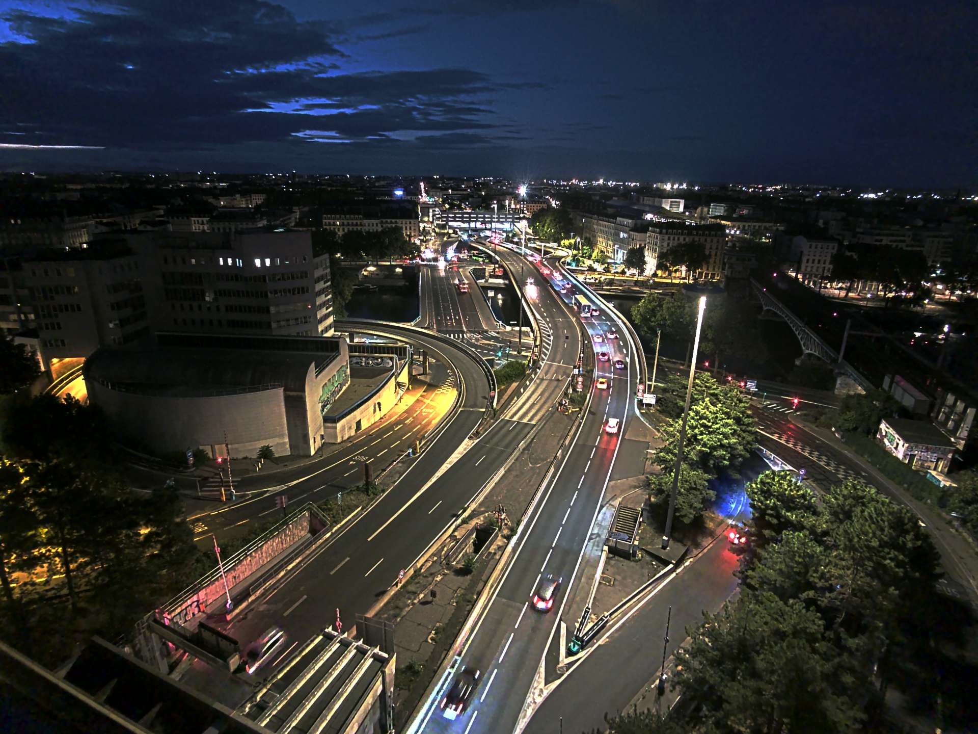Caméra autoroute à Lyon Perrache à l'entrée Sud du Tunnel sous Fourvière, en direction de Marseille