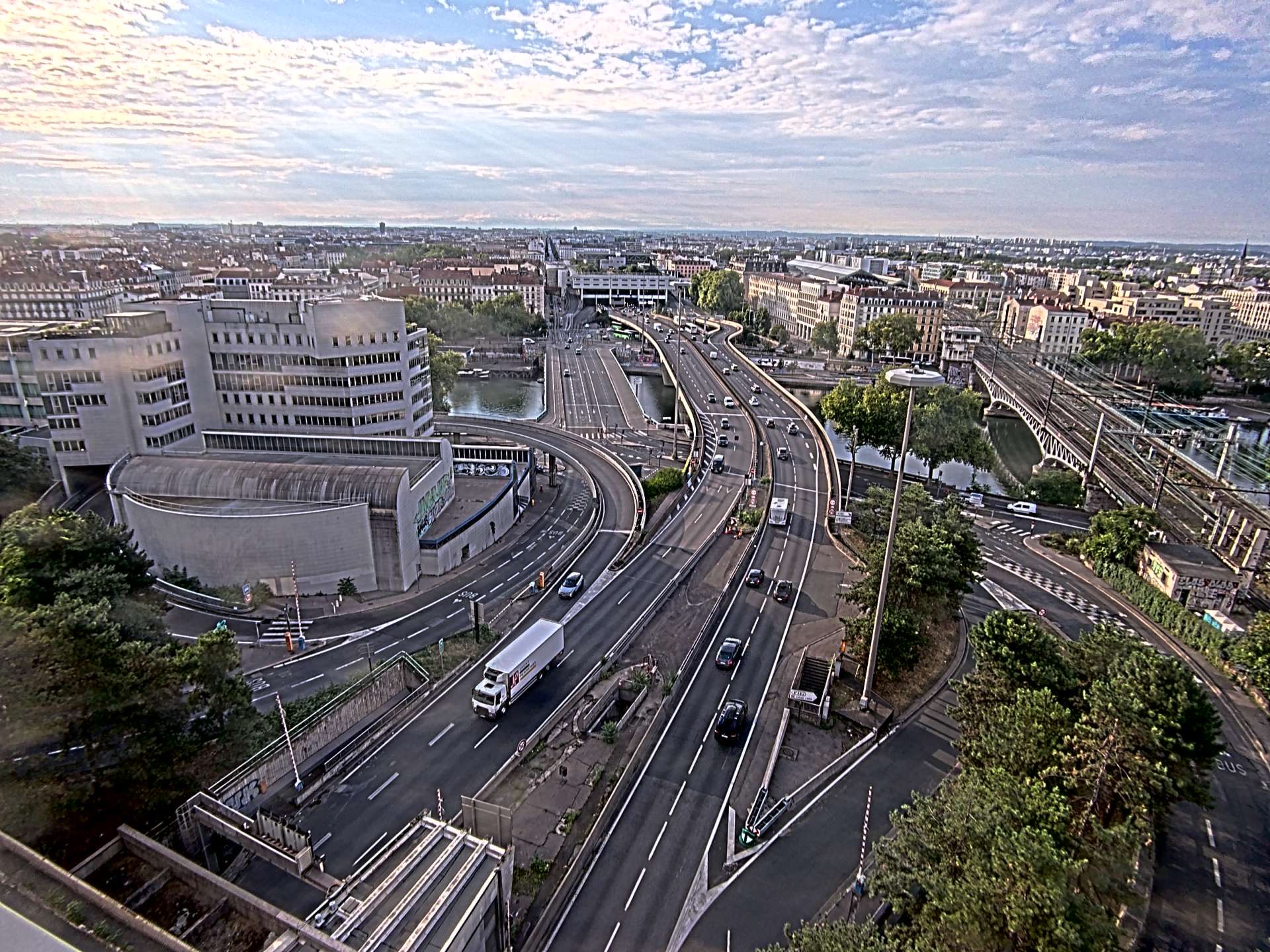 Caméra autoroute à Lyon Perrache à l'entrée Sud du Tunnel sous Fourvière, en direction de Marseille