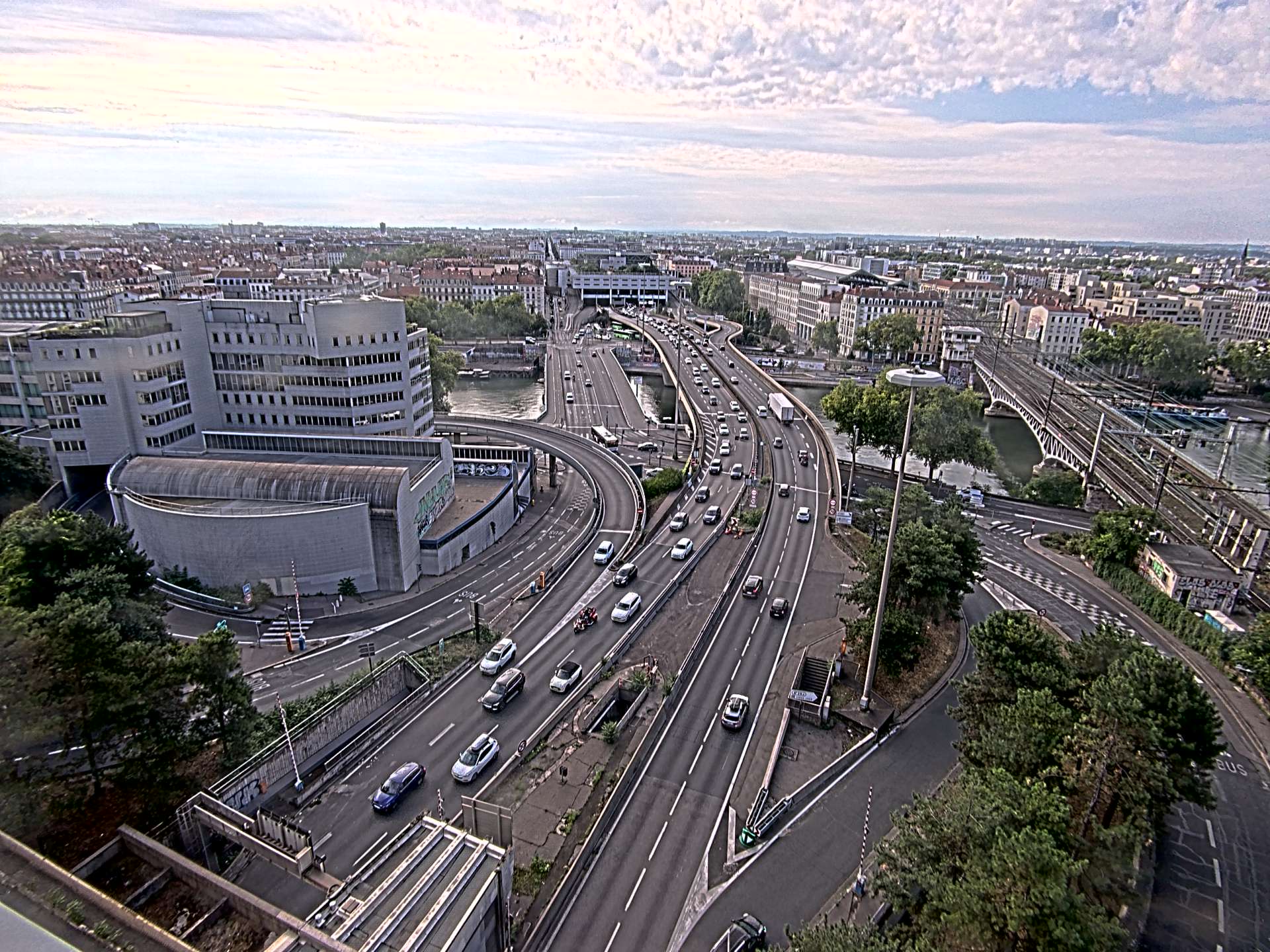 Caméra autoroute à Lyon Perrache à l'entrée Sud du Tunnel sous Fourvière, en direction de Marseille