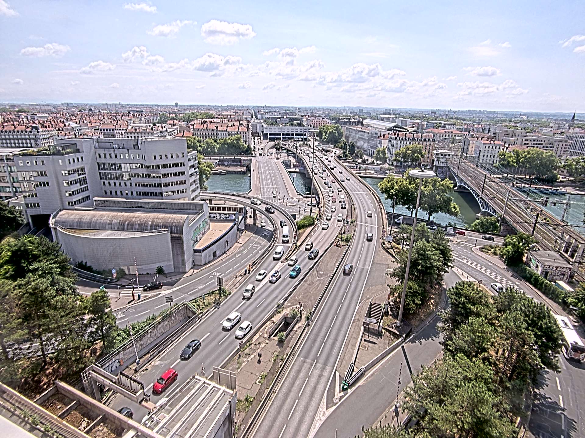 Caméra autoroute à Lyon Perrache à l'entrée Sud du Tunnel sous Fourvière, en direction de Marseille