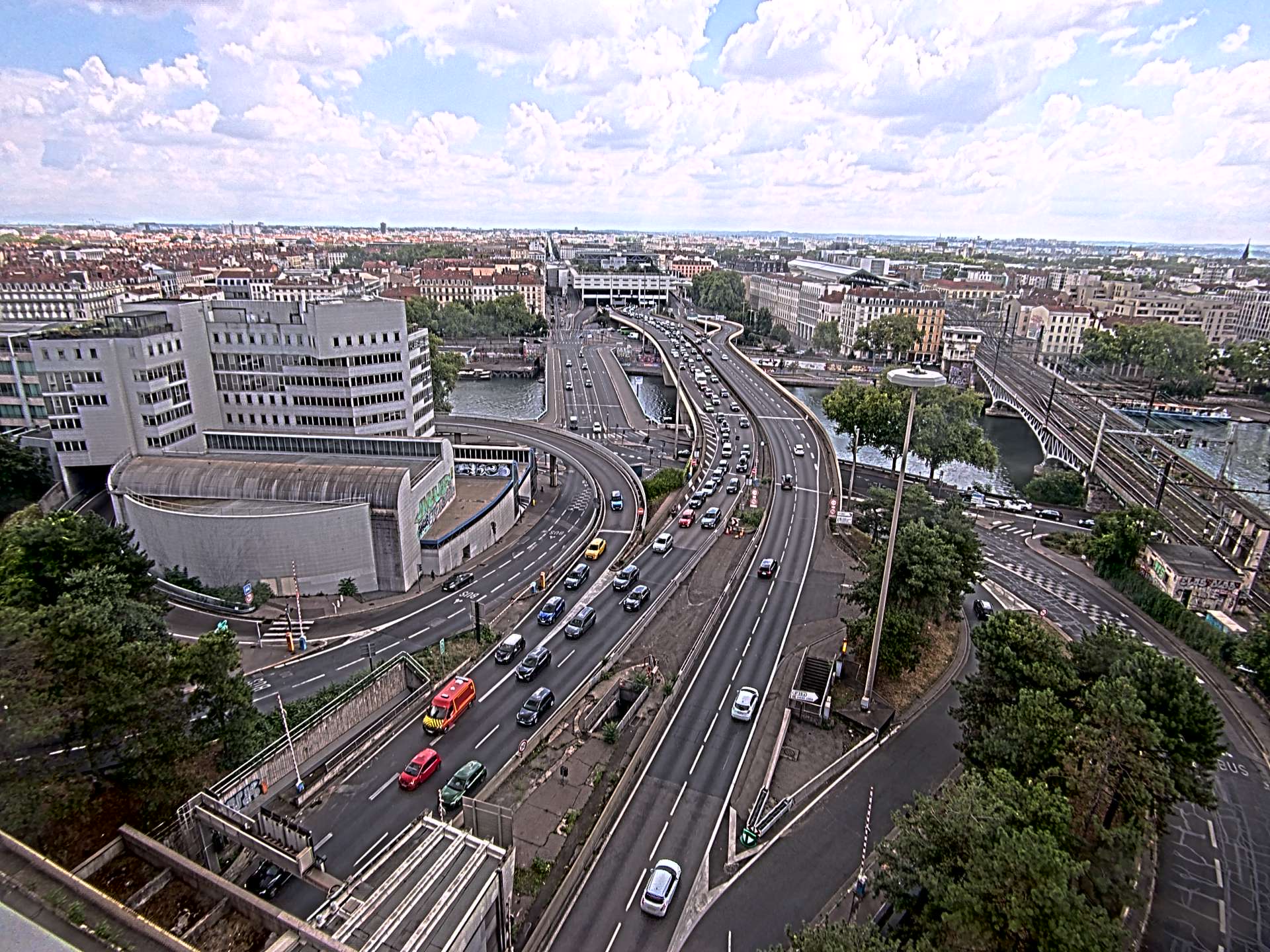 Caméra autoroute à Lyon Perrache à l'entrée Sud du Tunnel sous Fourvière, en direction de Marseille