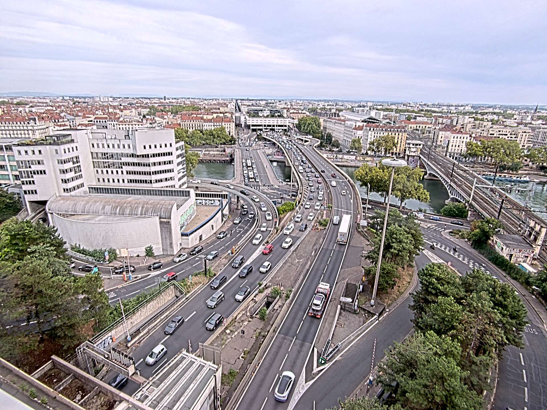 Caméra autoroute à Lyon Perrache à l'entrée Sud du Tunnel sous Fourvière, en direction de Marseille
