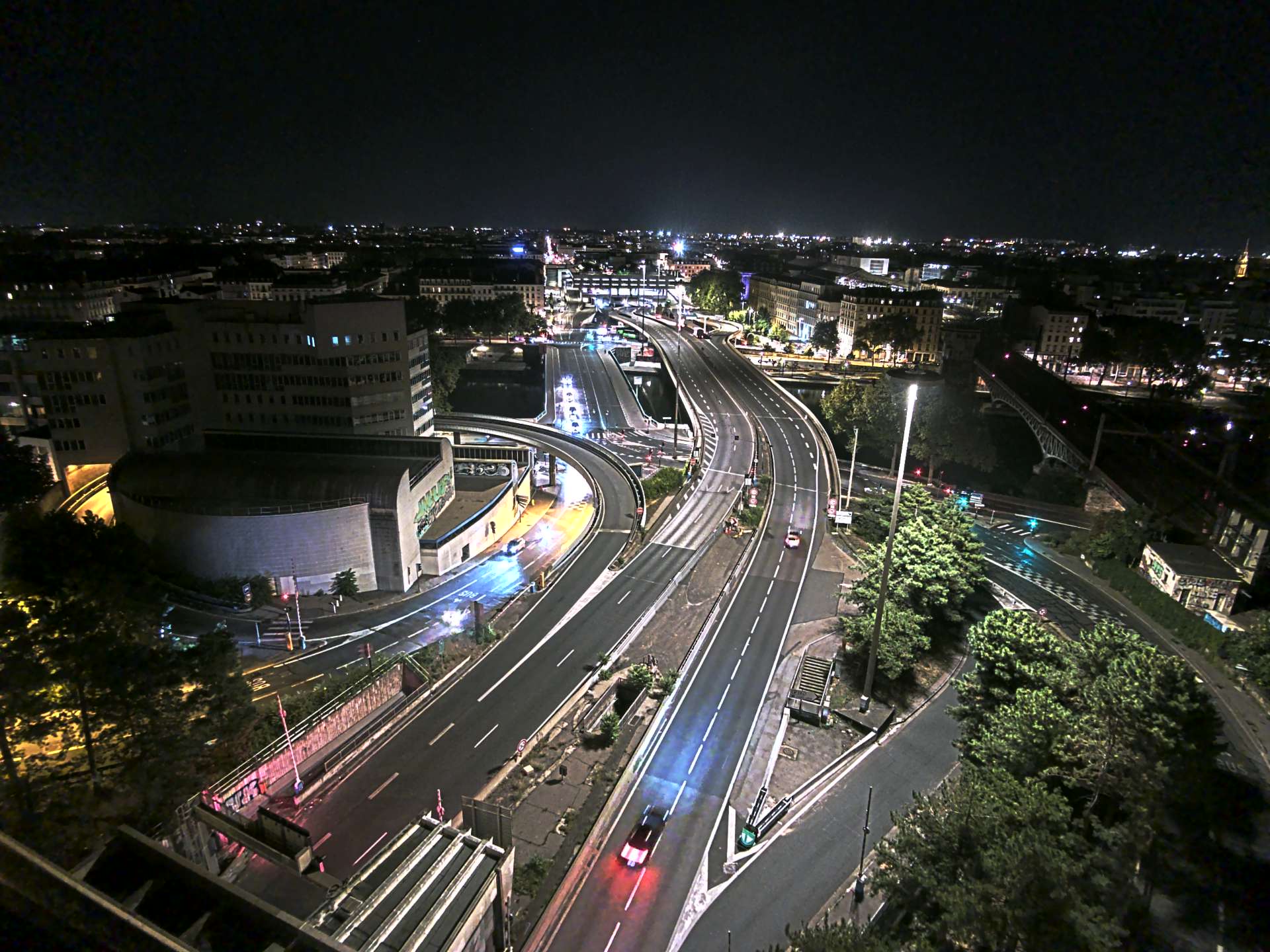 Caméra autoroute à Lyon Perrache à l'entrée Sud du Tunnel sous Fourvière, en direction de Marseille