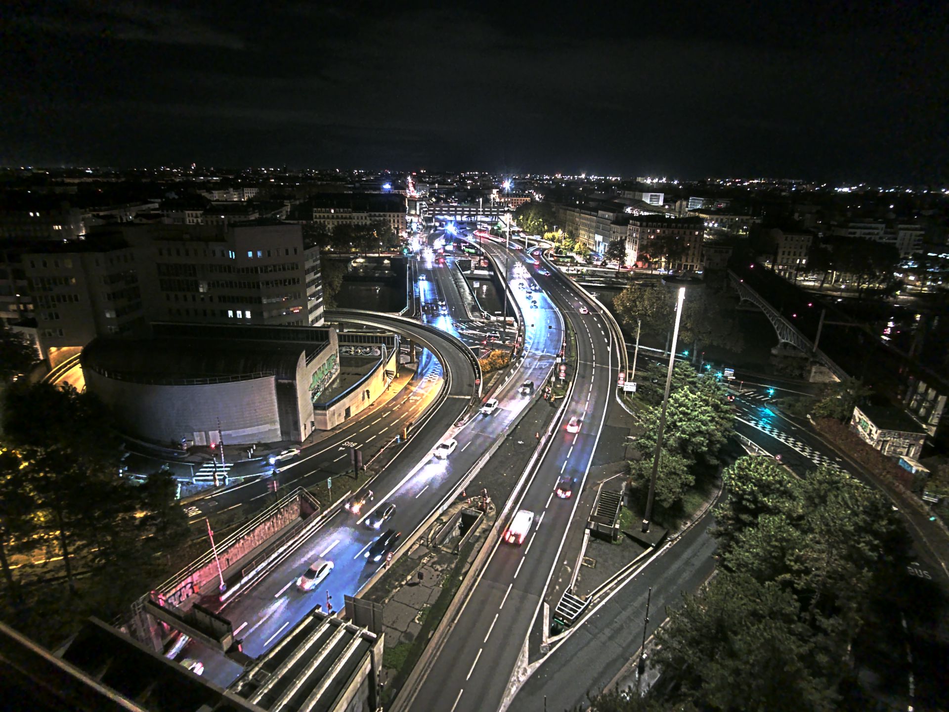 Caméra autoroute à Lyon Perrache à l'entrée Sud du Tunnel sous Fourvière, en direction de Marseille