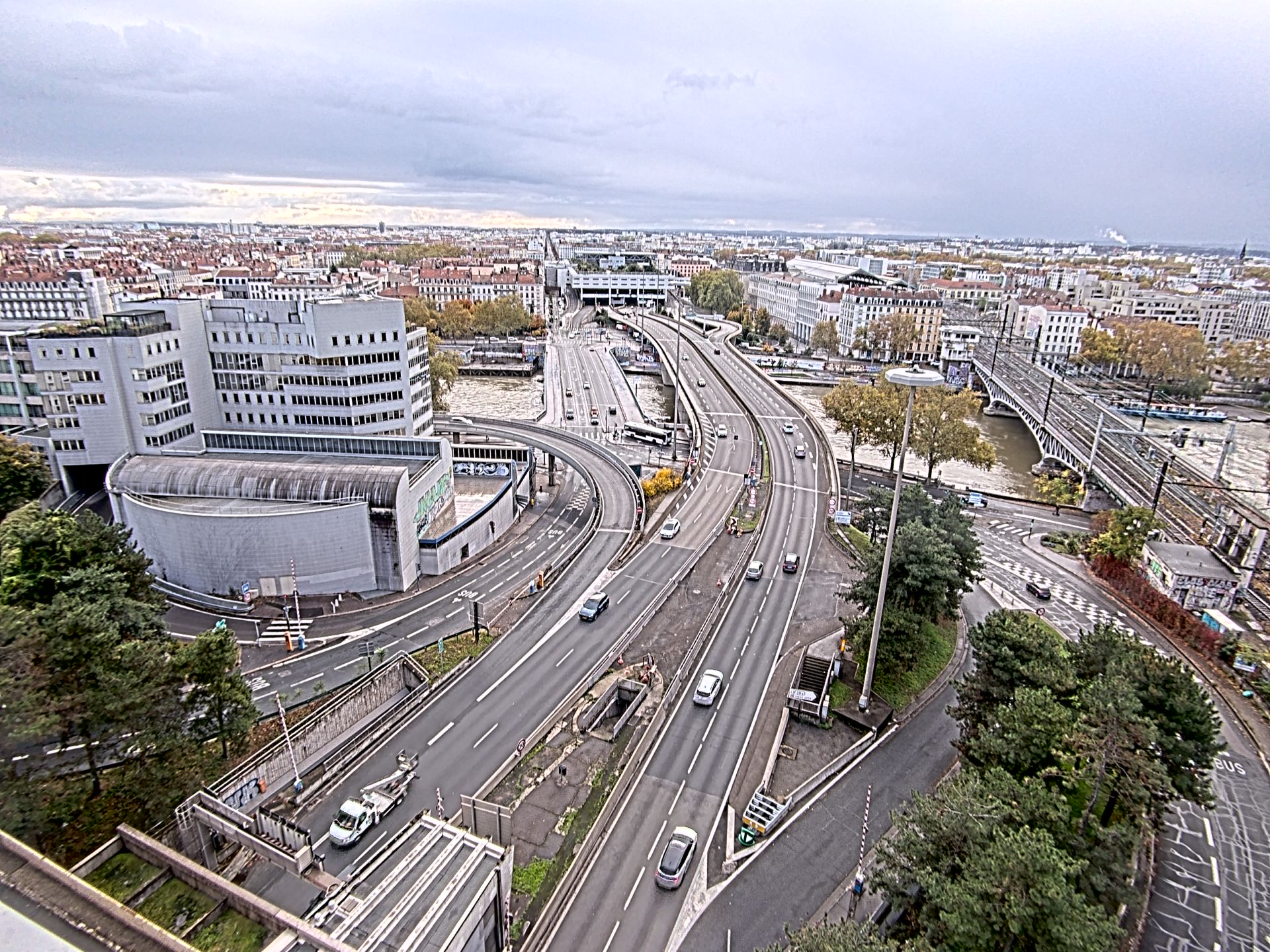 Caméra autoroute à Lyon Perrache à l'entrée Sud du Tunnel sous Fourvière, en direction de Marseille