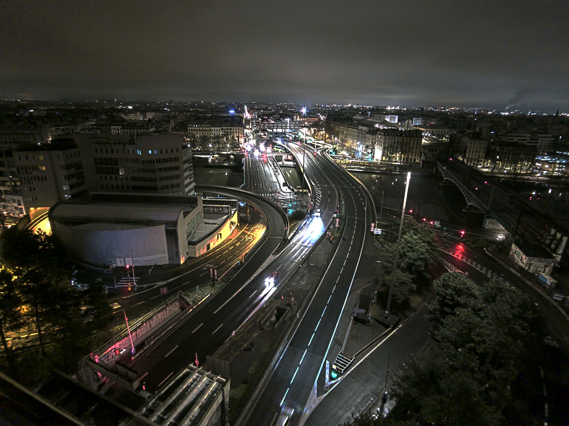 Caméra autoroute à Lyon Perrache à l'entrée Sud du Tunnel sous Fourvière, en direction de Marseille