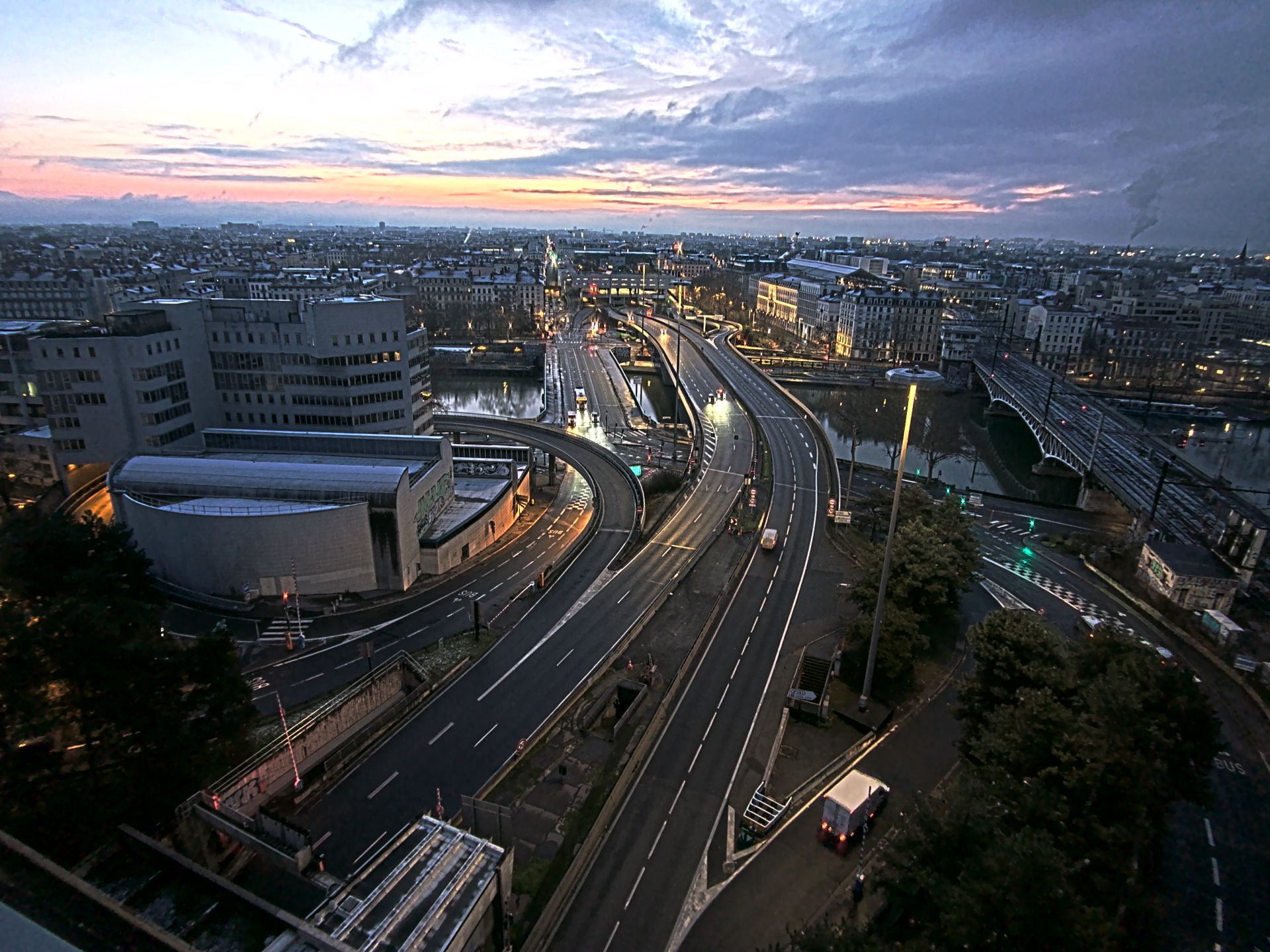 Caméra autoroute à Lyon Perrache à l'entrée Sud du Tunnel sous Fourvière, en direction de Marseille